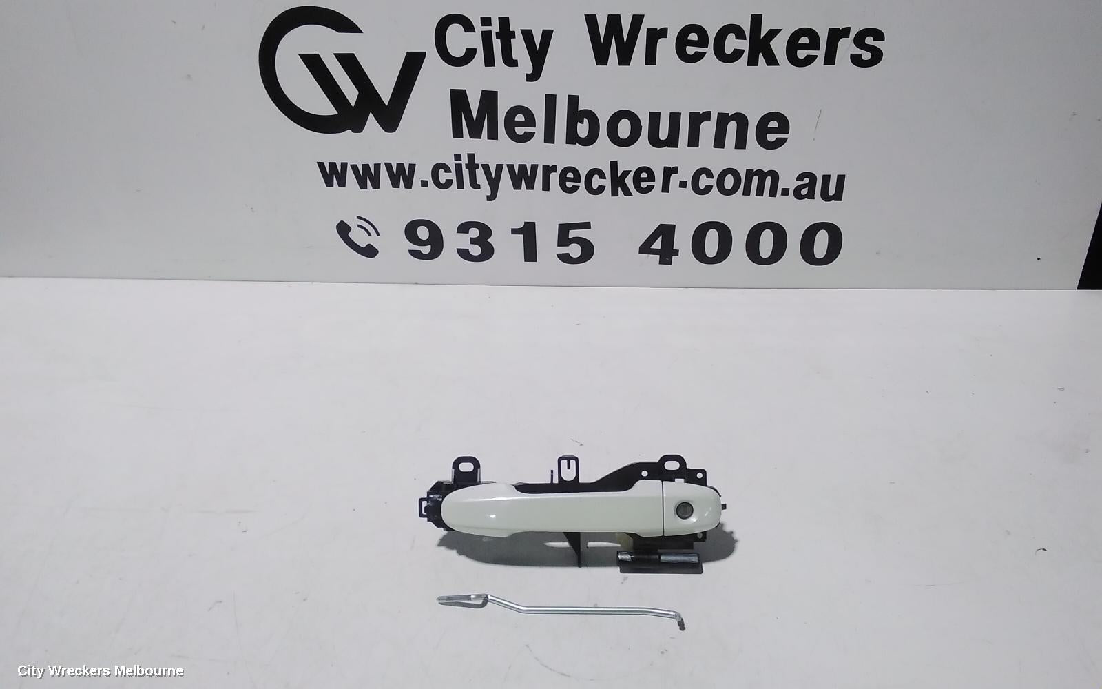 TOYOTA C-HR DOOR HANDLE, RH FRONT, OUTER, GEN 1, 12/2016 ONWARDS - Image 1
