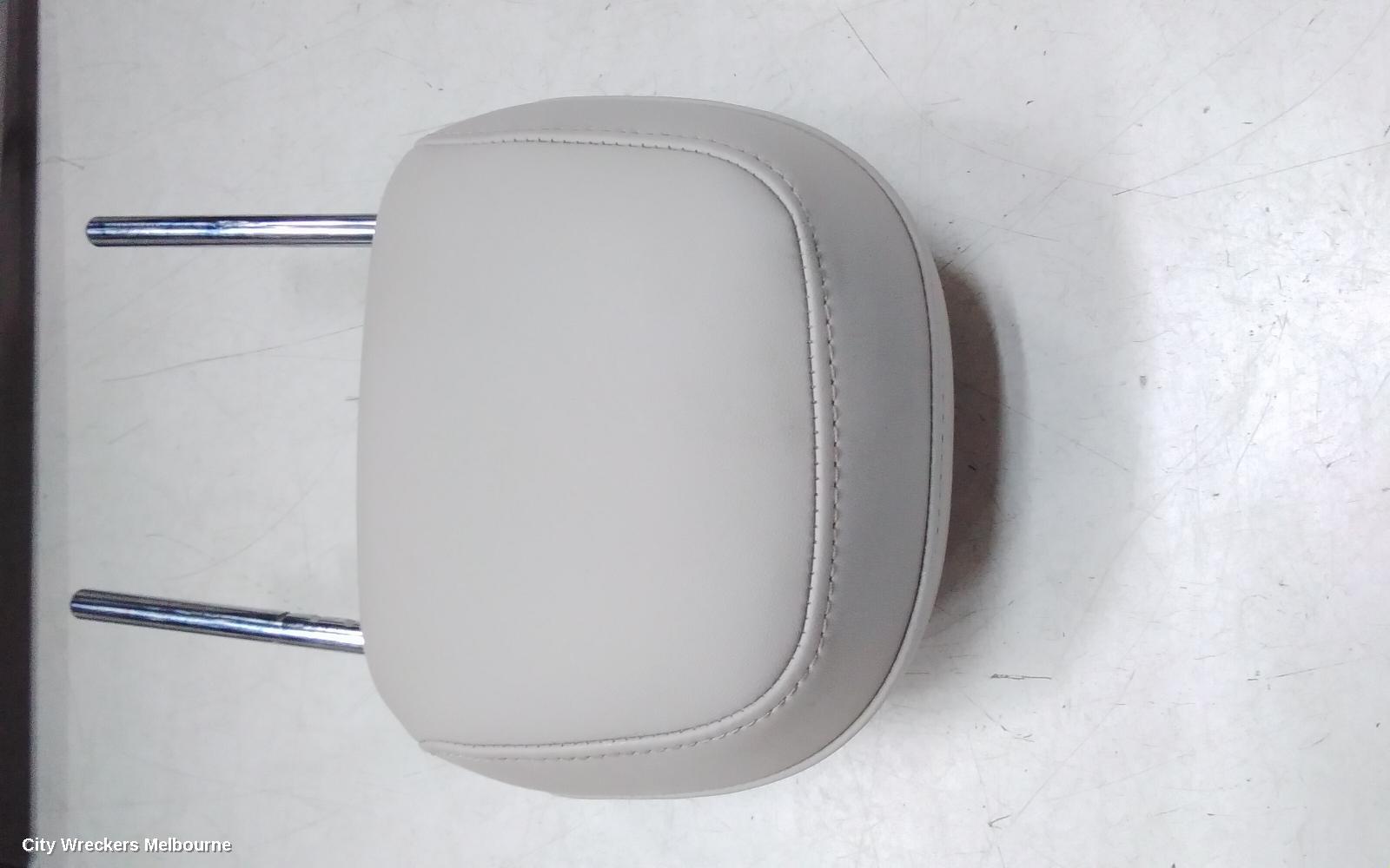MAHINDRA XUV700 HEADREST, W601, 01/2023 ONWARDS - Image 3