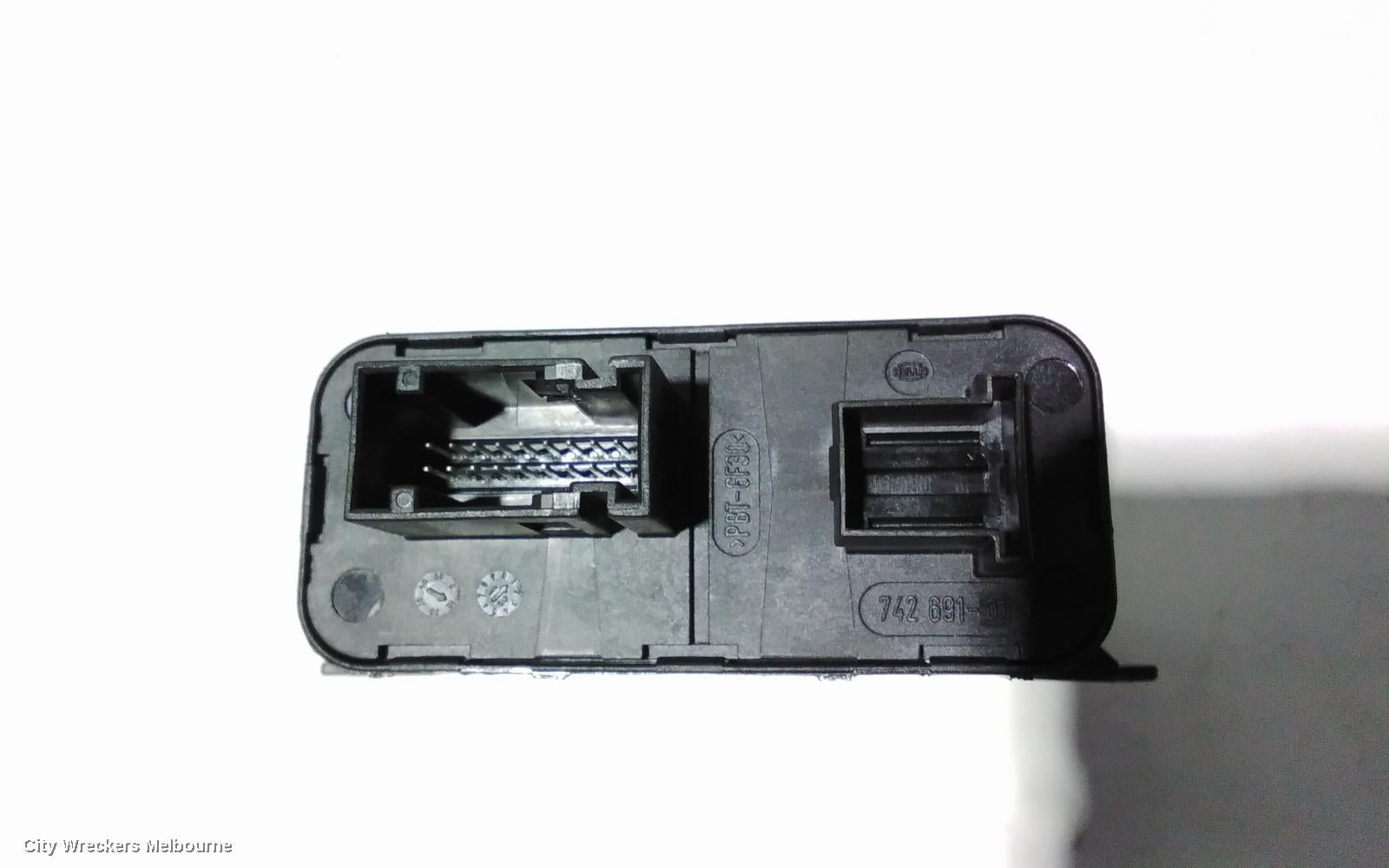 LAND ROVER RANGEROVER EVOQUE, L538, 11/2011 - 01/2019, BJ3213K031AC COMPUTER LIGHTING MODULE WITH PART NUMBER : 87054 - Image 2