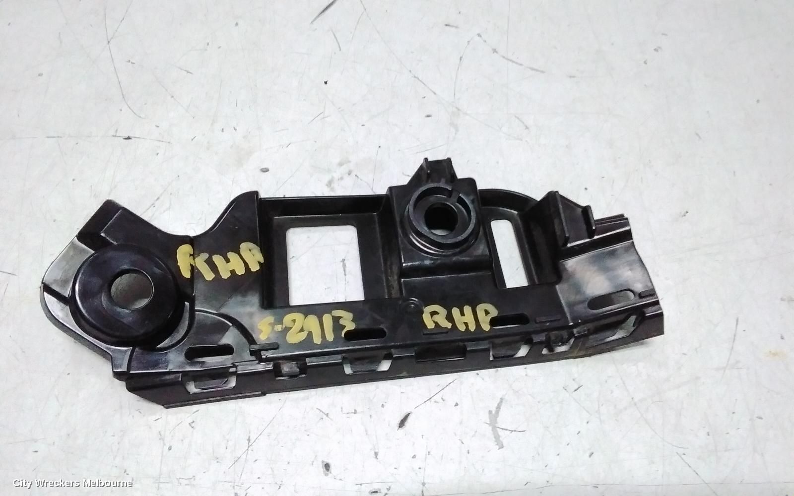 VOLKSWAGEN POLO, AW, 09/2017 ONWARDS, RHR BAR BRAKET: 143535 - Image 1