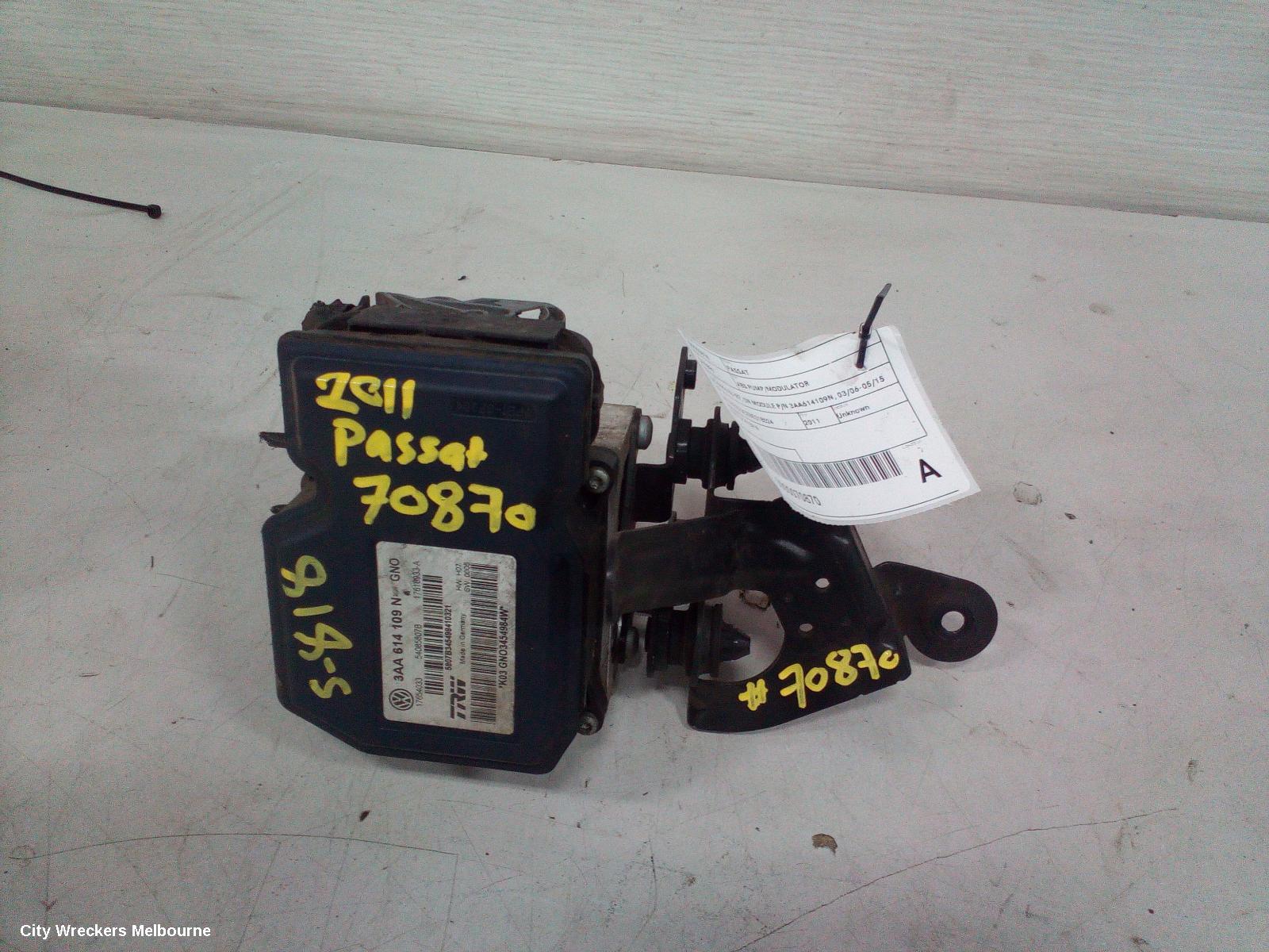 VOLKSWAGEN PASSAT ABS PUMP/MODULATOR, 3C/MK6 B6-B7, ON MODULE P/N 3AA614109N, 03/2006 - 05/2015 - Image 2