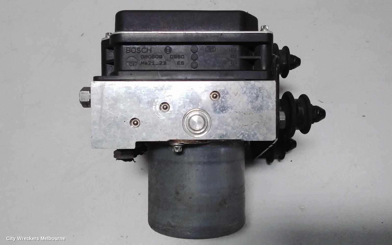 AUDI A4 ABS PUMP/MODULATOR, B8 8K, P/N 8K0907379AA, 02/2008 - 09/2015 - Image 3