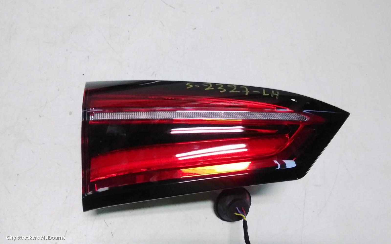 MG HS REAR GARNISH, TAILGATE LAMP (LH SIDE), W/ SEQUENTIAL TYPE, SAS23, 09/2019 ONWARDS - Image 3