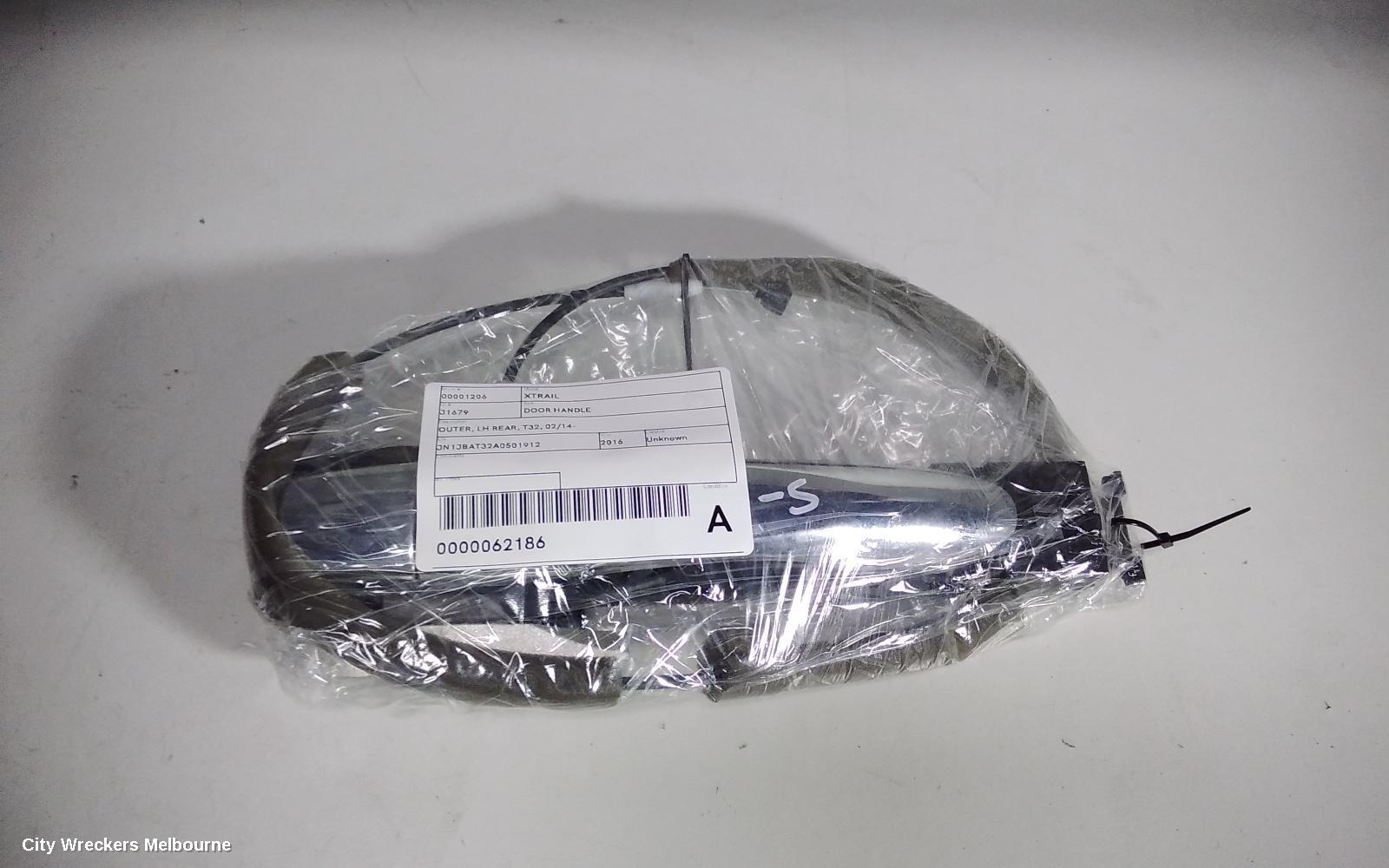 NISSAN XTRAIL DOOR HANDLE, OUTER, LH REAR, T32, 02/2014 ONWARDS - Image 3