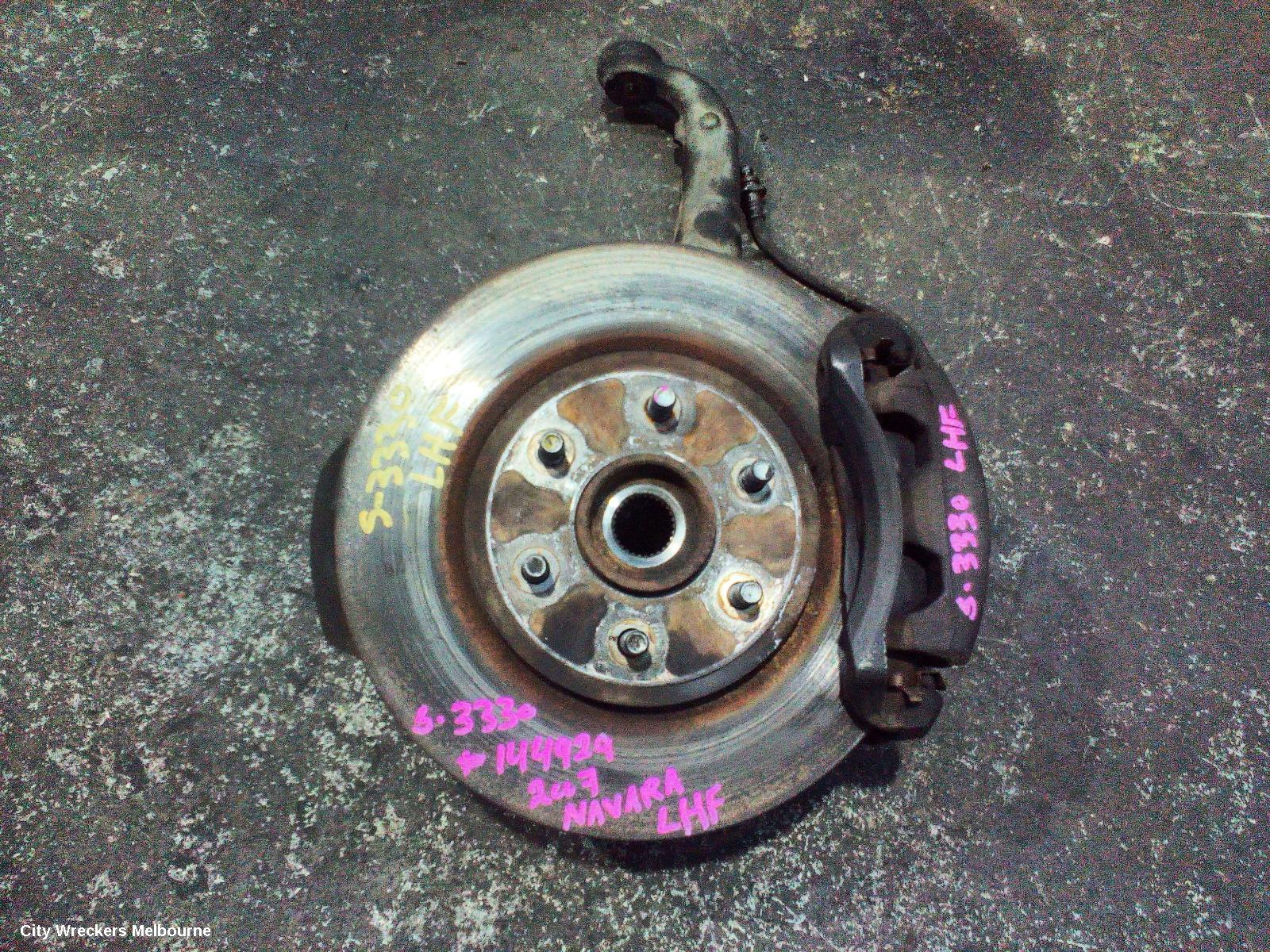 NISSAN NAVARA LEFT FRONT HUB ASSEMBLY, D40 (VIN VSK), 4WD, ABS TYPE, 09/2005 - 08/2015 - Image 1