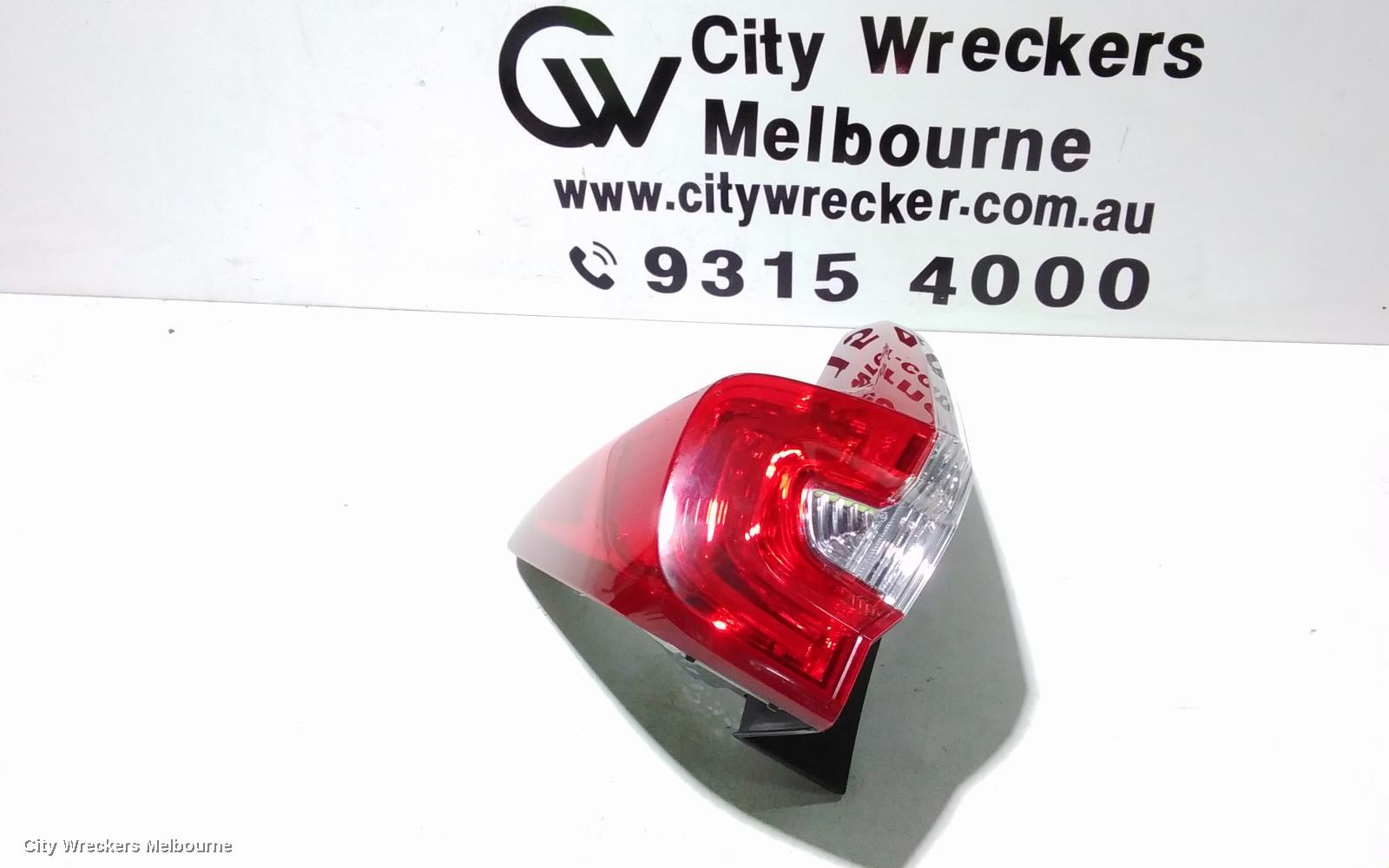 HONDA CRV LEFT TAILLIGHT, RW, 05/2017 - 06/2019 - Image 1