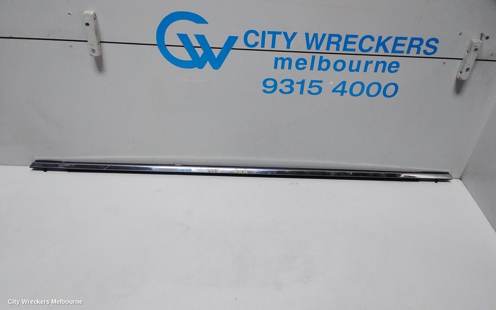SUBARU OUTBACK DOOR MOULD, CHROME MOULD RHR: 68935, RH REAR, 6TH GEN, 08/2014 - 12/2020 - Image 1