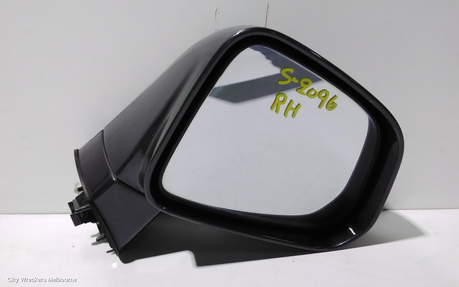 HOLDEN CAPTIVA RIGHT DOOR MIRROR, CG, NON HEATED, NON INDICATOR TYPE, 5 PIN TYPE, CAPTIVA 5 TYPE, 09/2006 - 09/2015 - Image 1