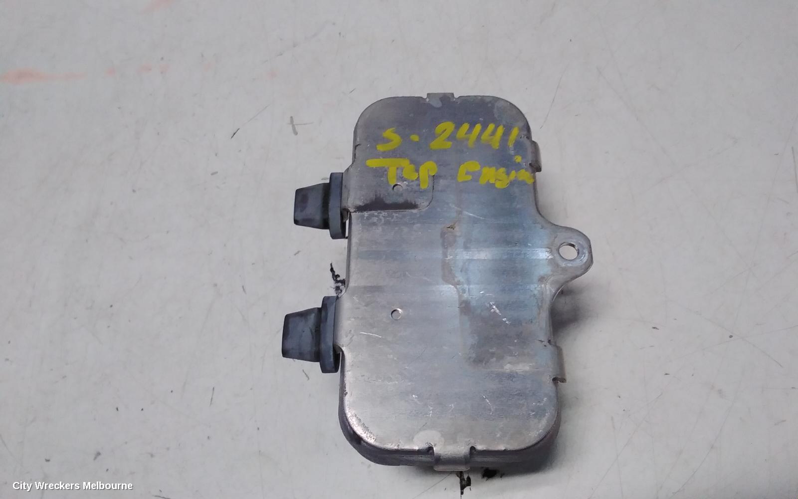 LAND ROVER DISCOVERY SPORT COOLER, ENGINE OIL COOLER, 2.0, DIESEL, L550, 07/2016 ONWARDS - Image 3