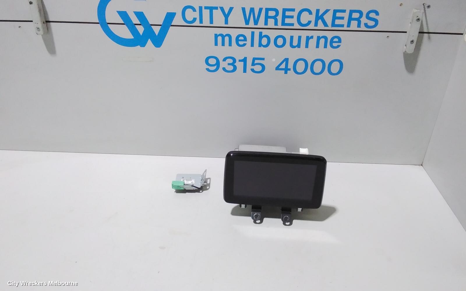 MAZDA CX3 RADIO/CD/DVD/SAT/TV, DISPLAY UNIT, 7IN TOUCHSCREEN, DK, 03/2015 - 02/2022 - Image 1