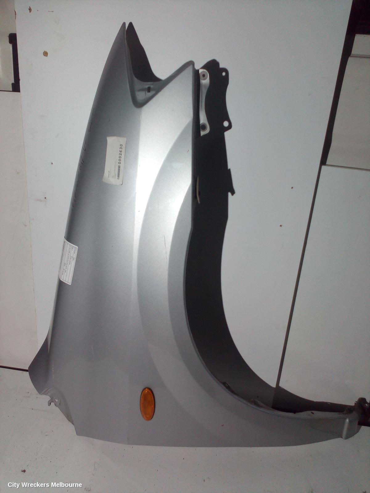 MAZDA MPV RIGHT GUARD, LW, AUS TYPE, W/ REPEATER TYPE, 08/1999 - 10/2003 - Image 2