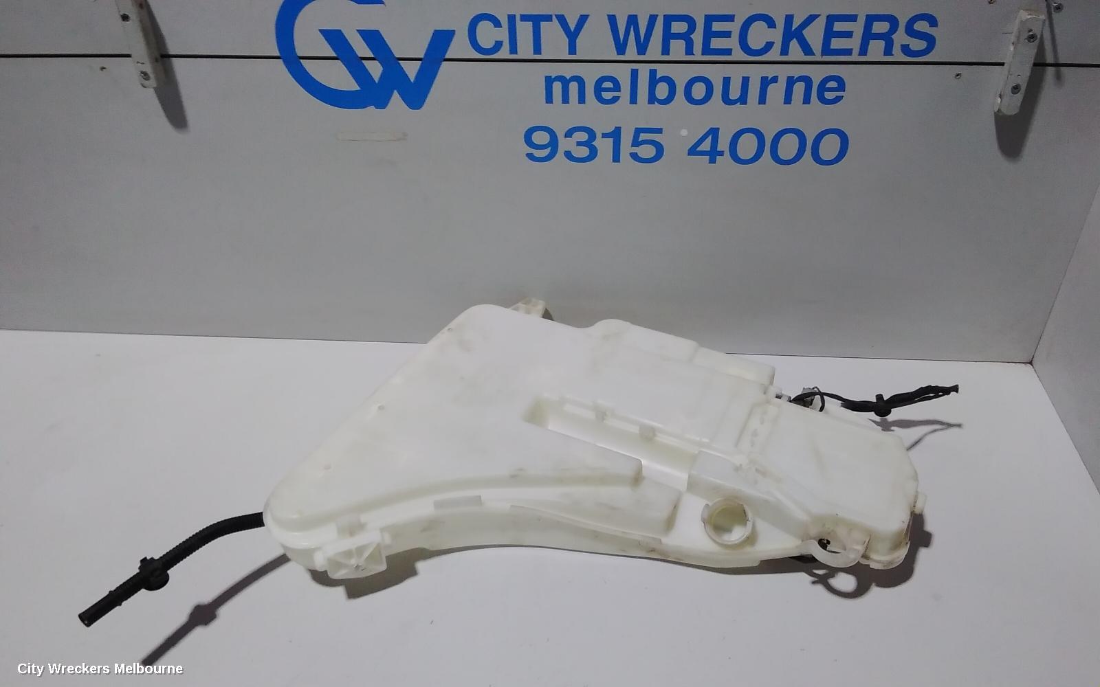 BMW 5 SERIES WASHER BOTTLE, F10/F11, SEDAN/WAGON, W/ XENON TYPE, 05/2010 - 01/2017 - Image 2