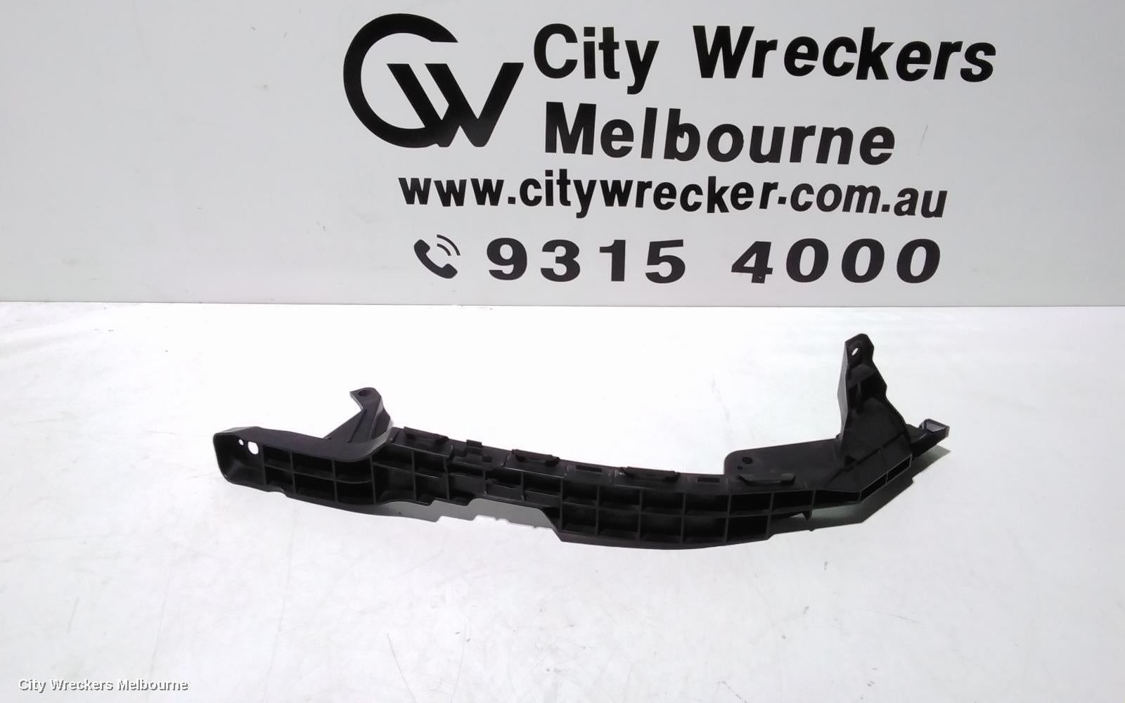 HONDA ACCORD, 8TH GENERATION 02/2008 - 04/2013, RIGHT HEADLIGHT BRAKET : 104953 - Image 1