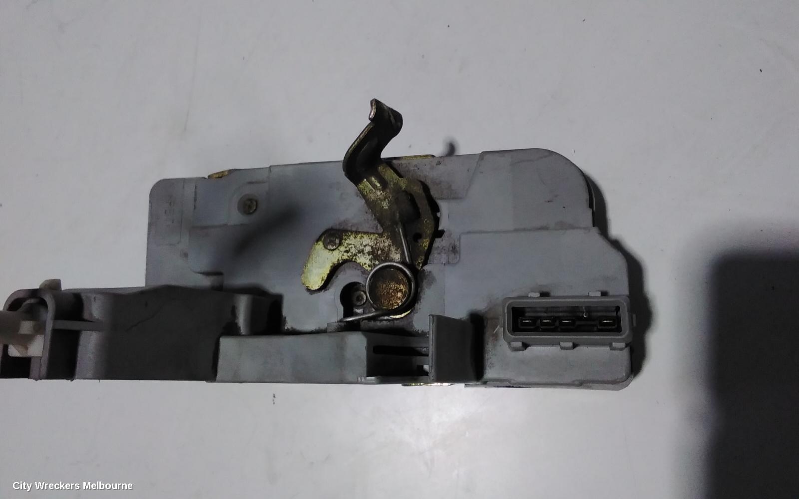 PEUGEOT 307 DOOR/BOOT/GATE LOCK, RIGHT REAR DOOR LOCK, 5DR HATCH/WAGON, T5, 12/2001 - 12/2008 - Image 3