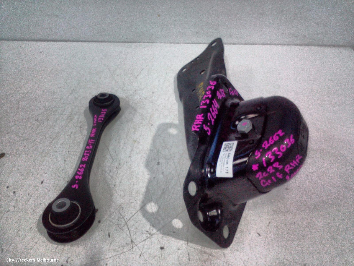 VOLKSWAGEN GOLF RIGHT REAR TRAILING ARM, TRAILING ARM, GEN 8, 09/2020 ONWARDS - Image 1