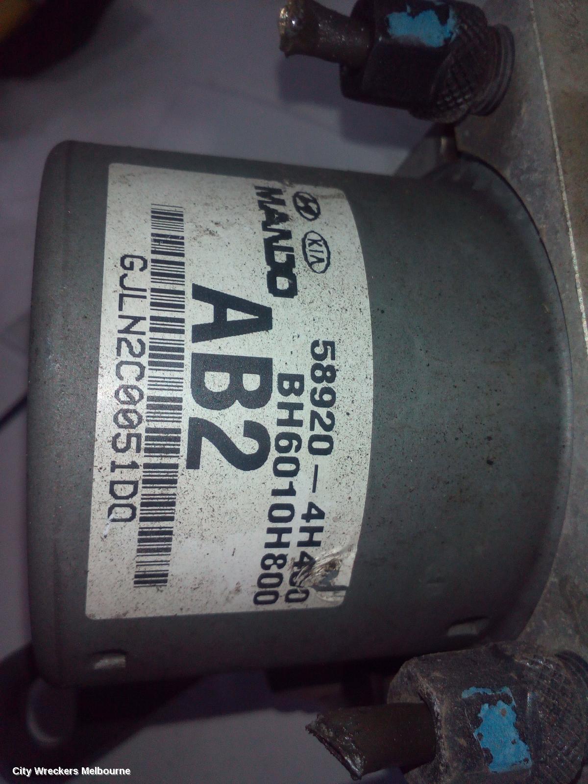 HYUNDAI ILOAD/IMAX ABS PUMP/MODULATOR, ILOAD, TQ (VIN KMF), P/N 58920-4H850, 11/2007 - 03/2021 - Image 3
