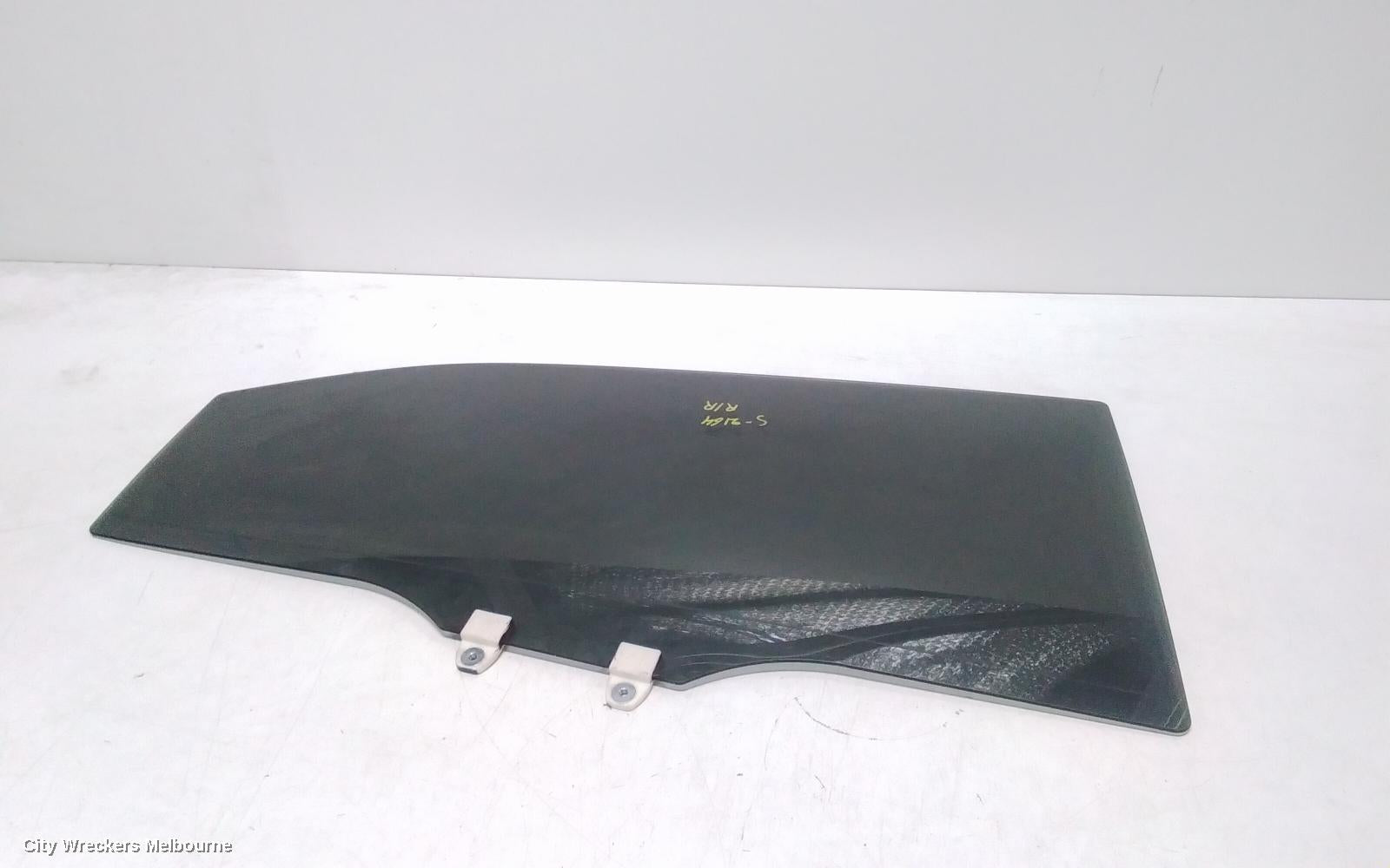 HONDA HRV RIGHT REAR DOOR WINDOW, RV, 12/2021 ONWARDS - Image 2