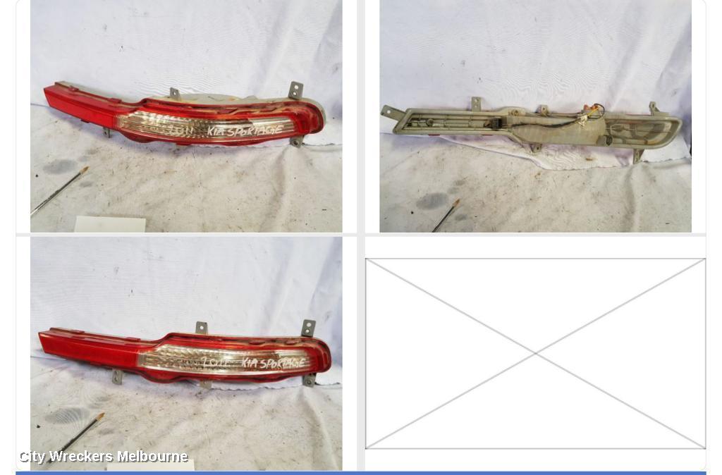 KIA SPORTAGE RIGHT TAILLIGHT, SL, BUMPER REFLECTOR, 05/2010 - 05/2013 - Image 1