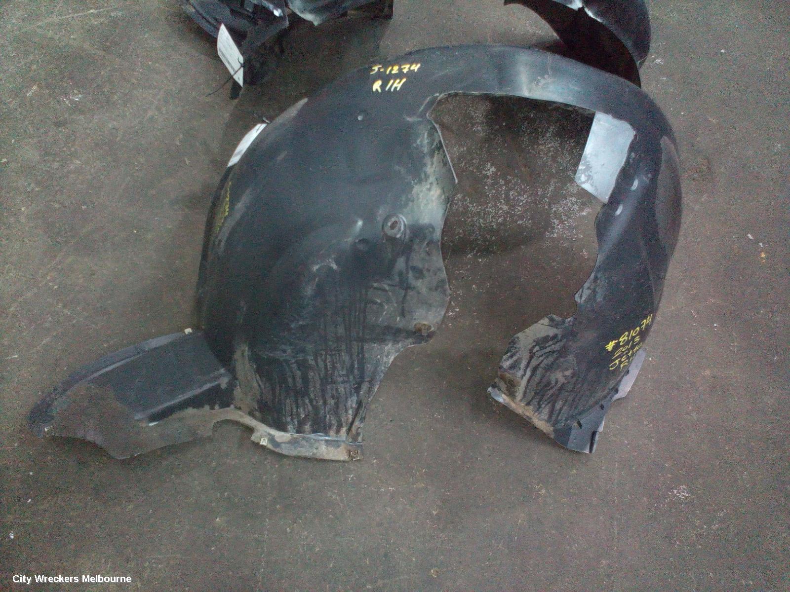 VOLKSWAGEN JETTA RIGHT GUARD LINER, 1B, 02/2011 - 12/2014 - Image 1