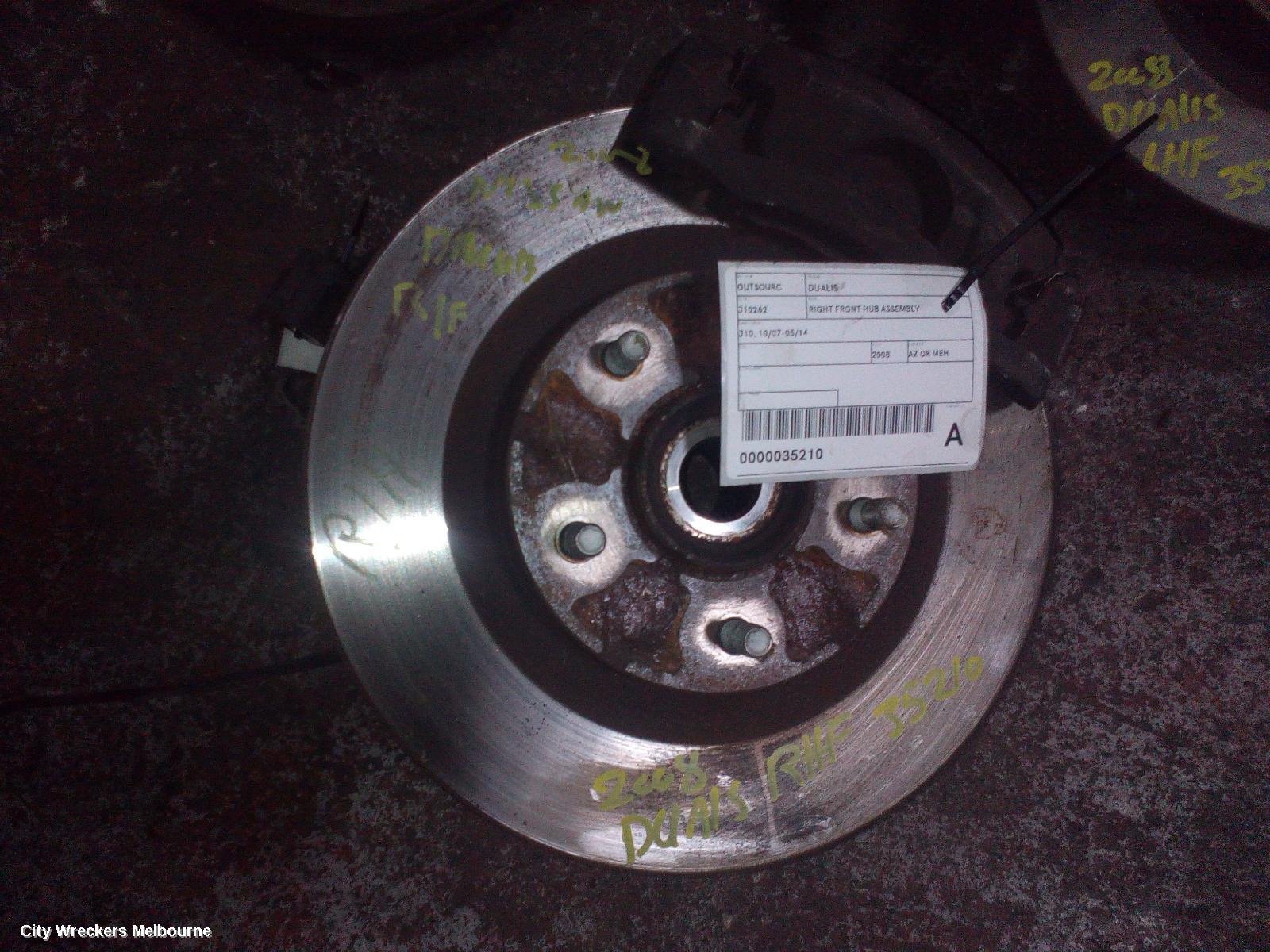 NISSAN DUALIS RIGHT FRONT HUB ASSEMBLY, J10, 10/2007 - 05/2014 - Image 1
