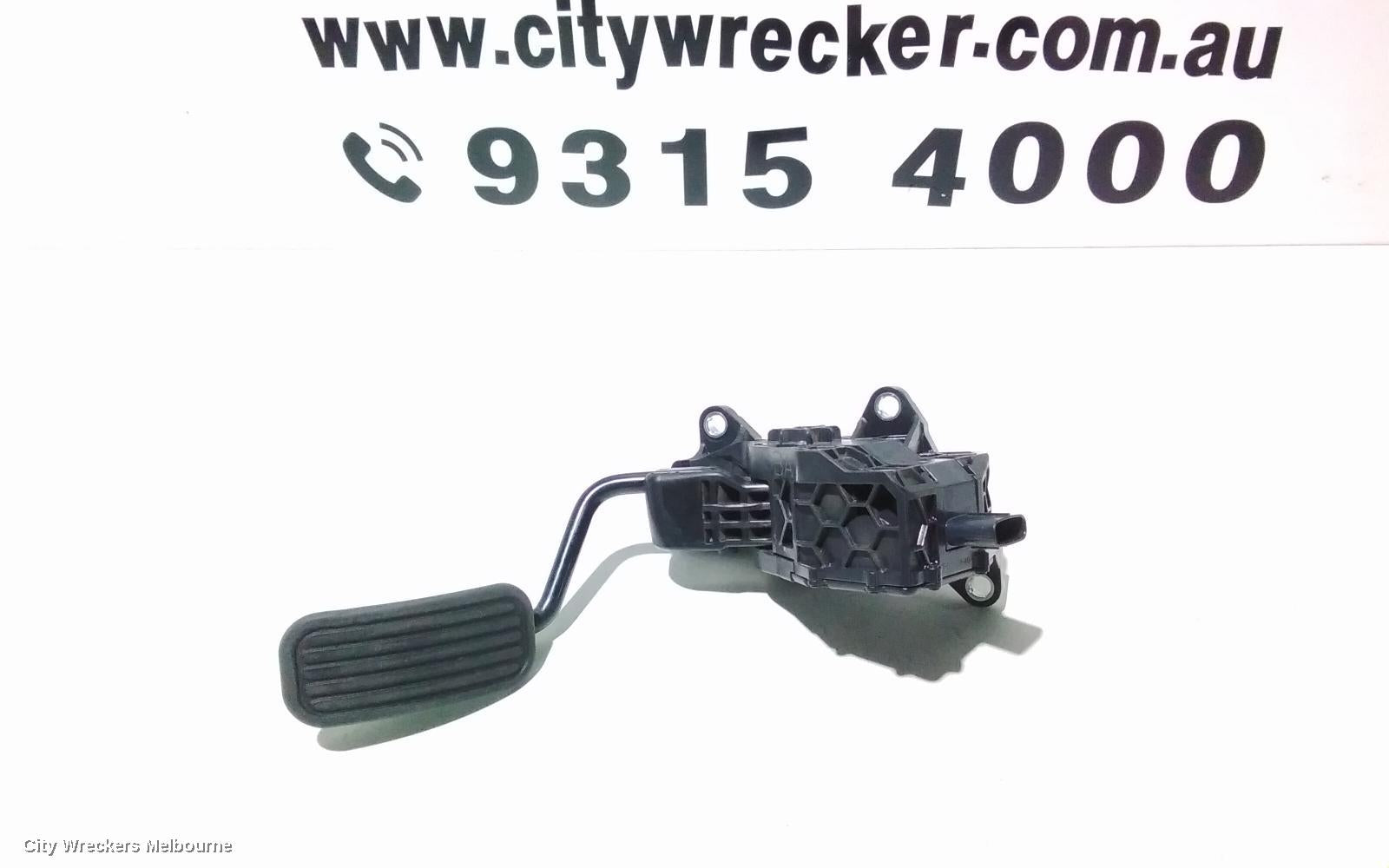 TOYOTA C-HR PEDAL ASSEMBLY, GEN 1, 12/2016 - 09/2023 - Image 2