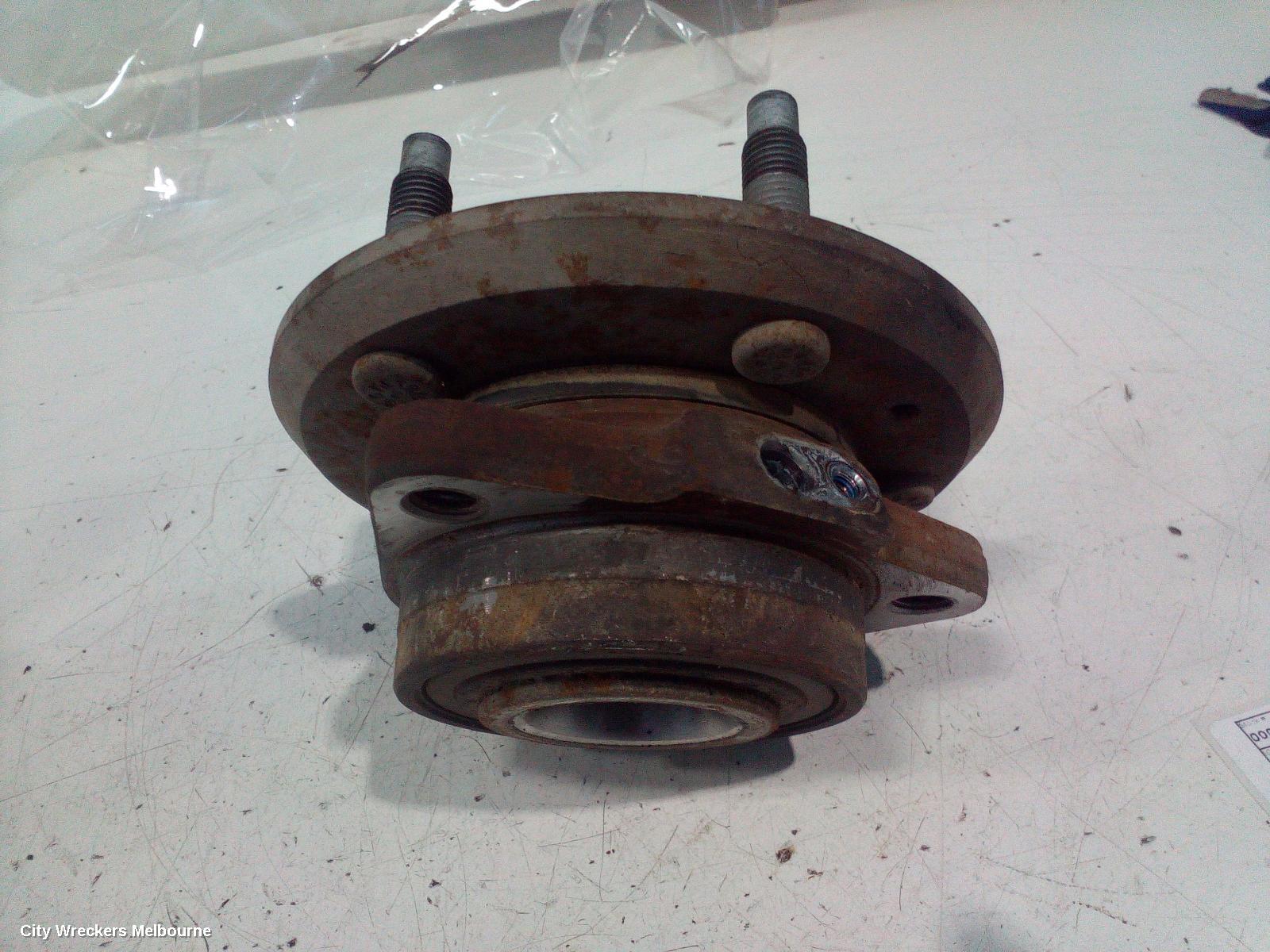 HOLDEN CAPTIVA LEFT FRONT HUB ASSEMBLY, CG, 01/2011 - 06/2018 - Image 3