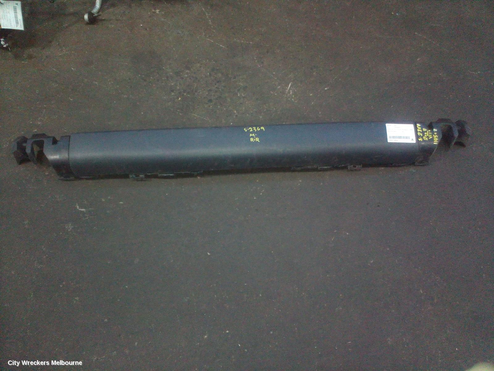 MERCEDES VITO REAR BUMPER, BUMPER BAR (CENTRE), 639, NON PARK SENSOR, W/ TOWBAR TYPE, 04/2004 - 02/2015 - Image 2
