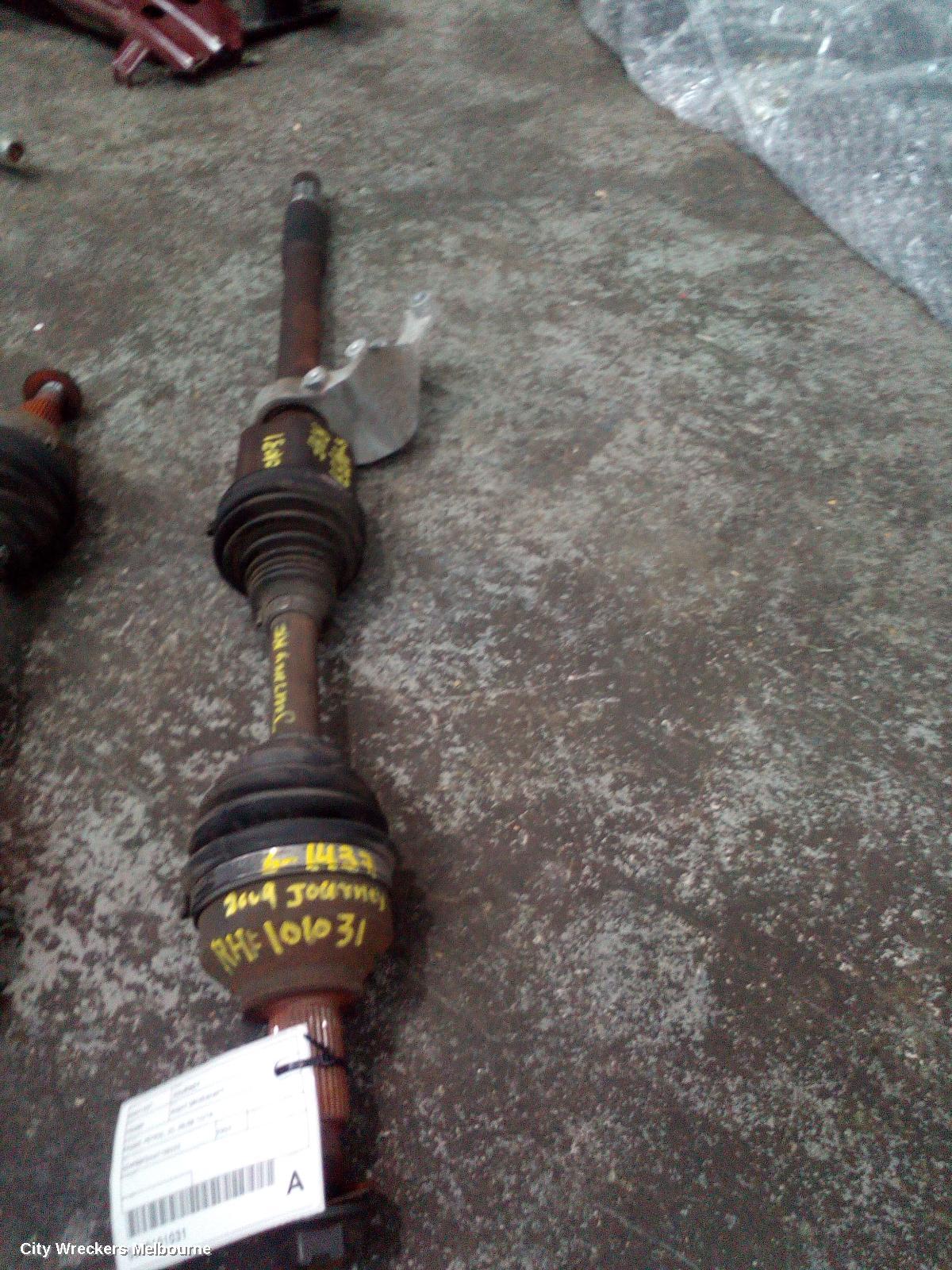 DODGE JOURNEY RIGHT DRIVESHAFT, FRONT, PETROL, JC, 05/2008 - 12/2016 - Image 1