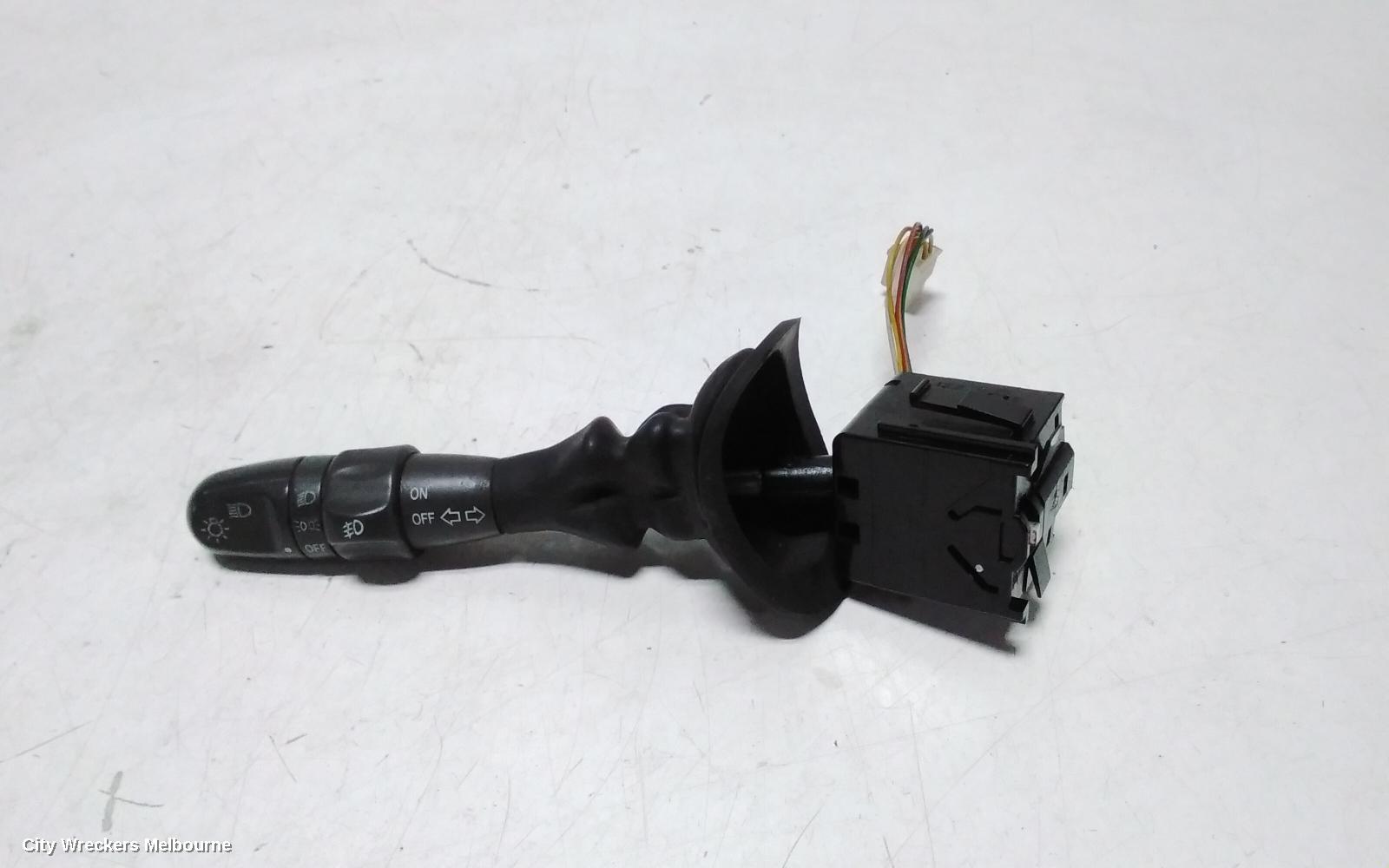 LDV V80 COMBINATION SWITCH, FLASHER SWITCH, 01/2013 ONWARDS - Image 1