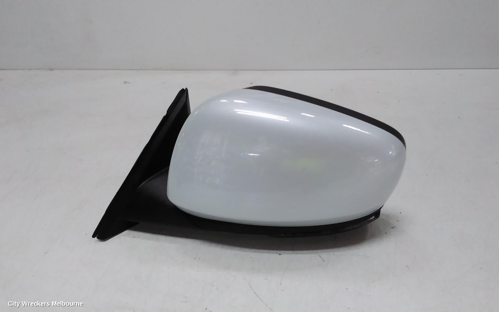 RENAULT KALEOS LEFT DOOR MIRROR, XZG, W/ BLINDSPOT TYPE, 05/2016 - 05/2019 - Image 2