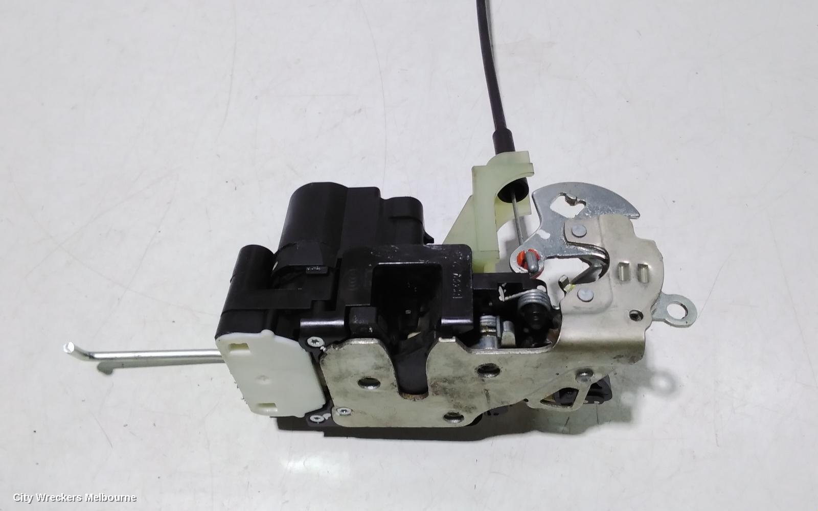 LDV G10 DOOR/BOOT/GATE LOCK, LEFT FRONT DOOR LOCK, SV7C, VAN, 04/2015 ONWARDS - Image 3