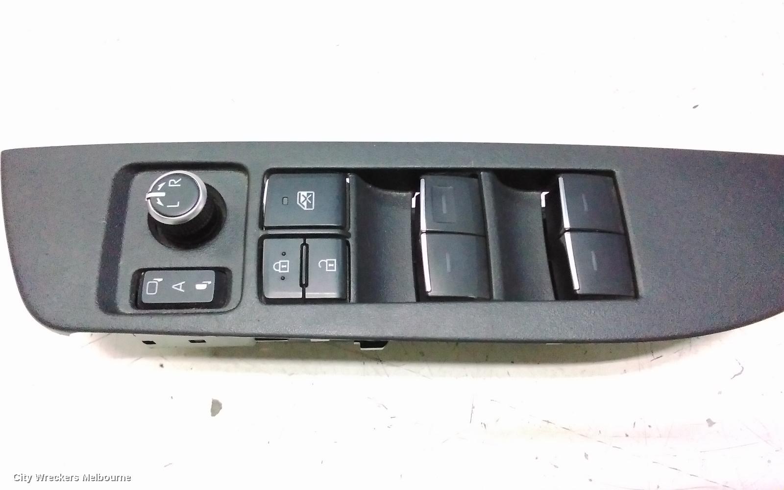 TOYOTA COROLLA PWR DR WIND SWITCH, E210, RH FRONT (MASTER SWITCH), W/ AUTO FOLDING MIRROR TYPE, 07/2018 ONWARDS - Image 3