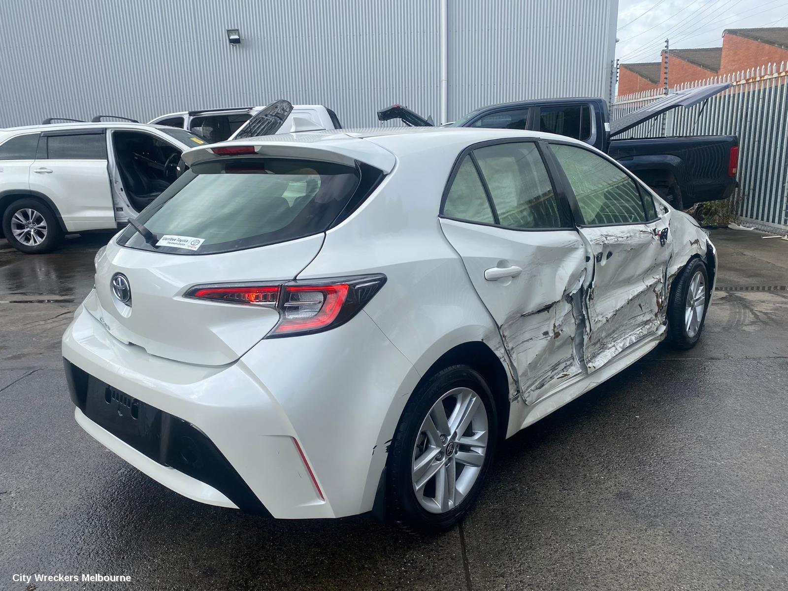 TOYOTA COROLLA OVERFLOW BOTTLE, E210, 07/2018 ONWARDS - Image 3