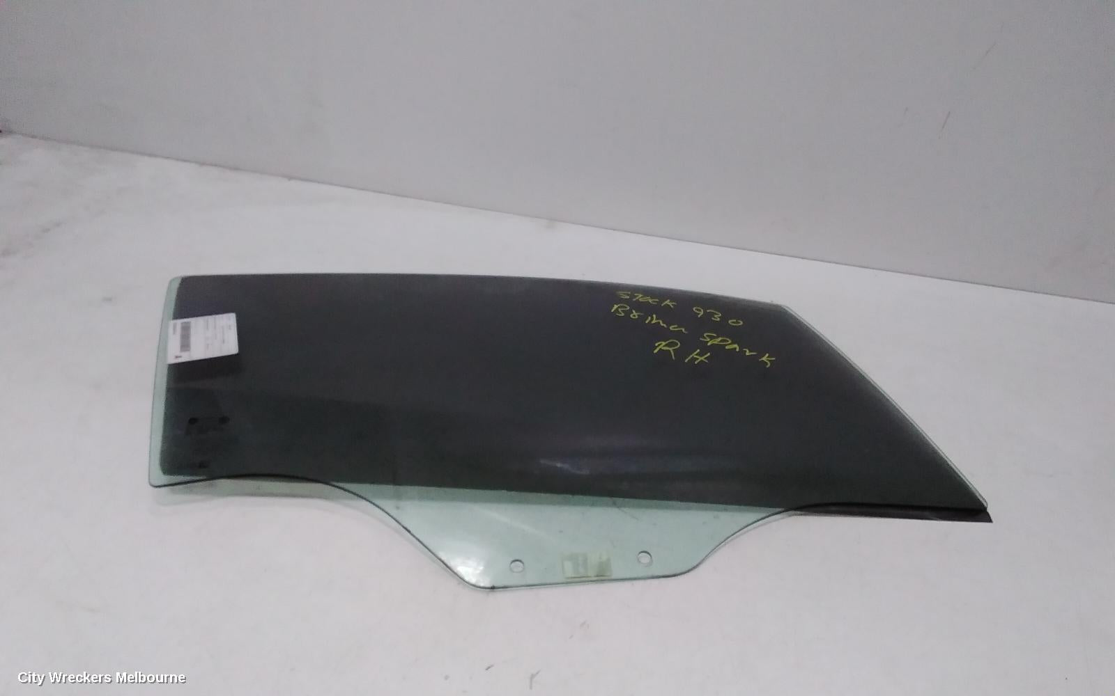 HOLDEN BARINA RIGHT FRONT DOOR WINDOW, SPARK, MJ (VIN KL3MF...), 10/2010 - 06/2015 - Image 2