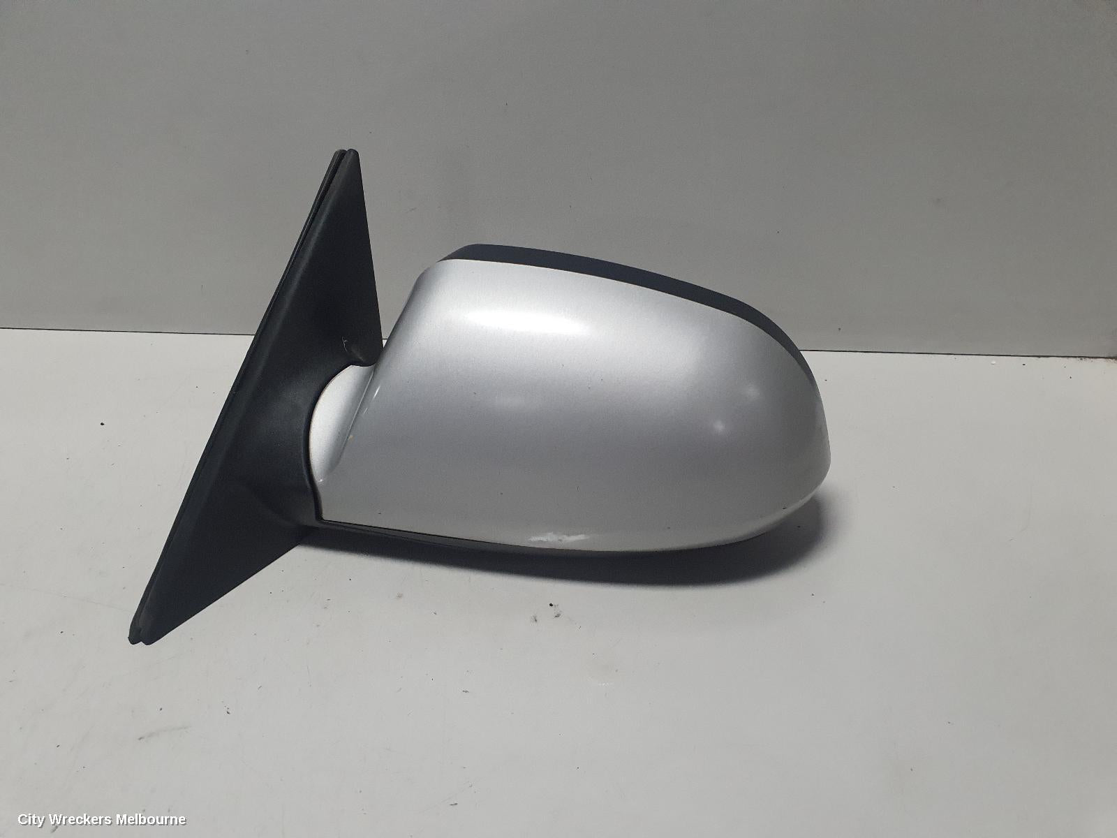 HYUNDAI ELANTRA LEFT DOOR MIRROR, XD, POWER, COLOUR CODED, 10/2003 - 07/2006 - Image 2