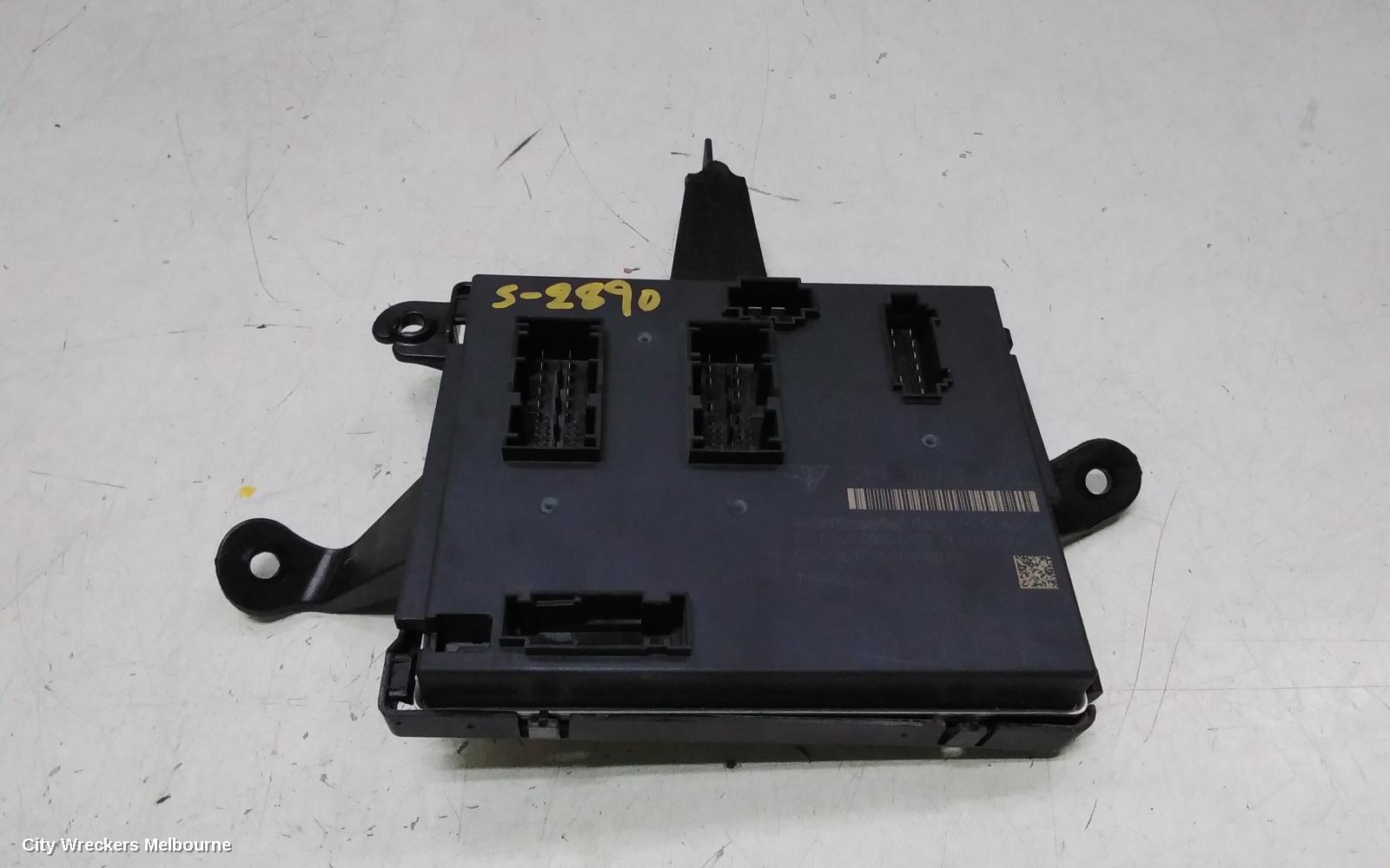 PORSCHE MACAN ECU, REAR BODY CONTROL MODULE, 95B, 06/2014 ONWARDS - Image 1