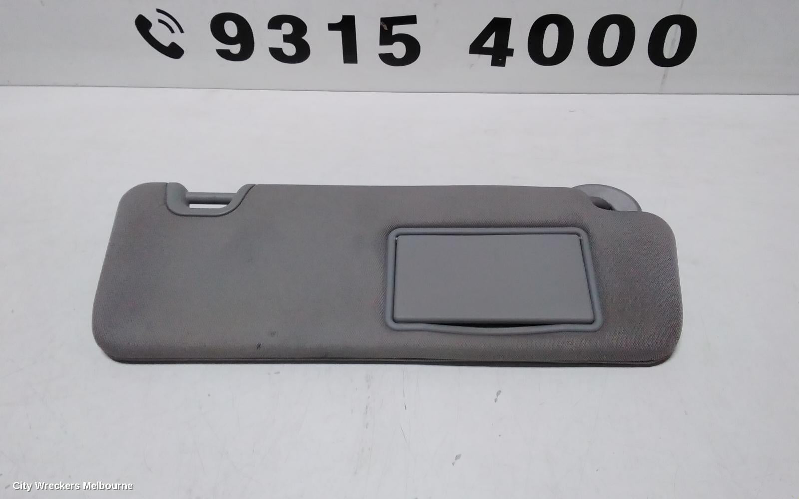 TOYOTA KLUGER SUNVISOR, GSU50/GSU55, RH SIDE, 03/2014 - 02/2021 - Image 2