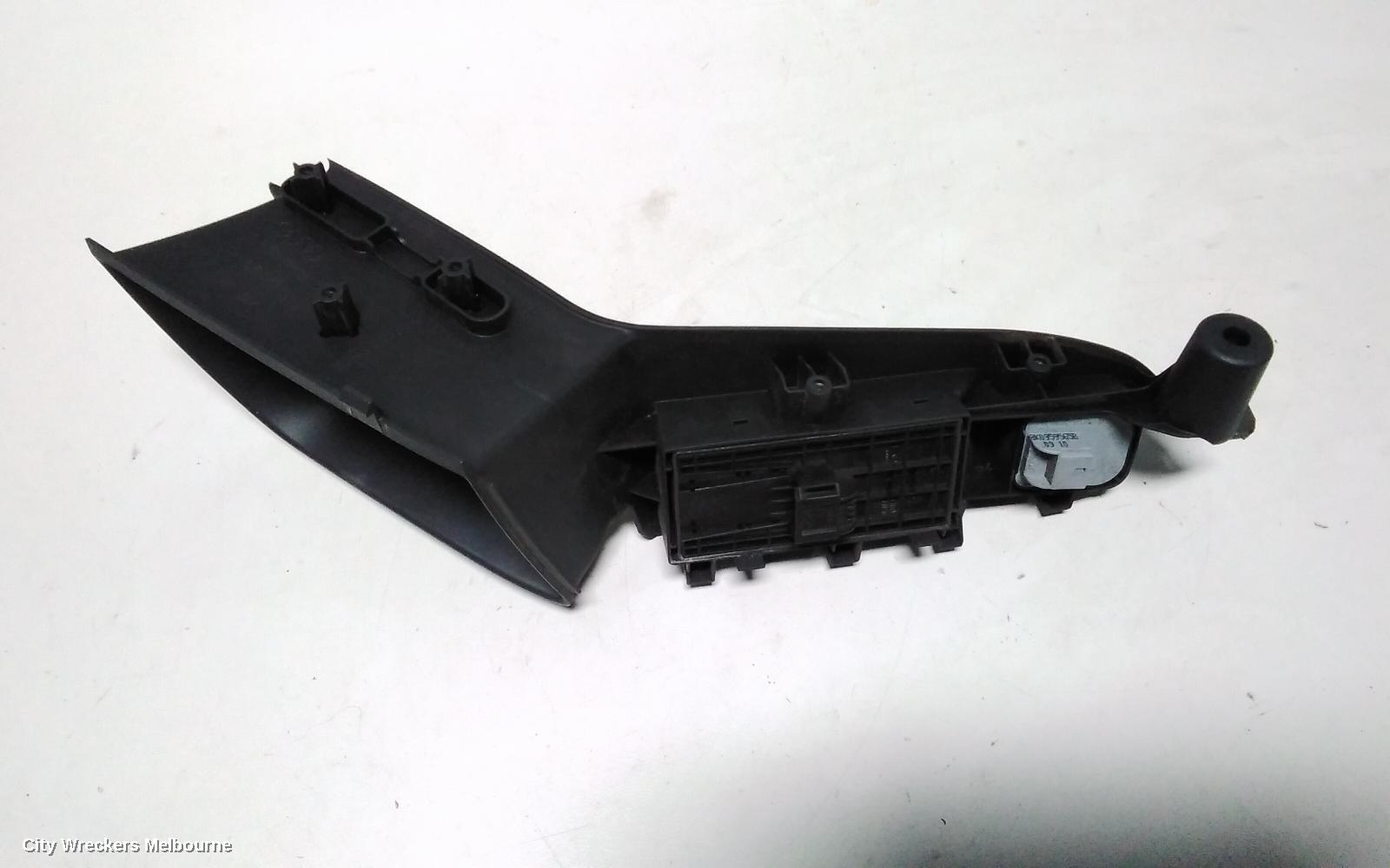 AUDI A5 PWR DR WIND SWITCH, RH FRONT (MASTER SWITCH), 8T, HATCH, 10/2009 - 08/2011 - Image 3