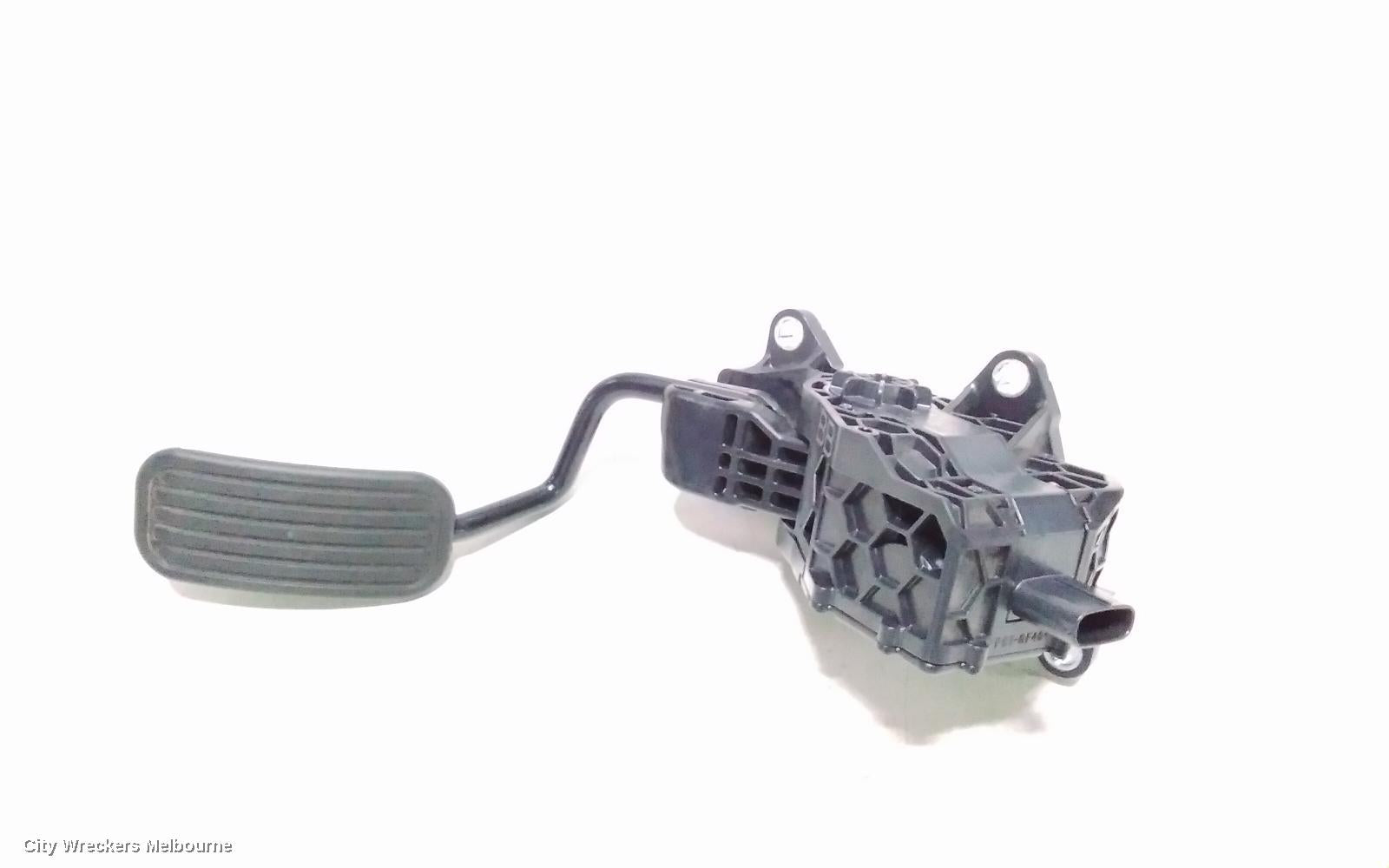 TOYOTA COROLLA PEDAL ASSEMBLY, E210, ACCELERATOR PEDAL, 07/2018 ONWARDS - Image 2
