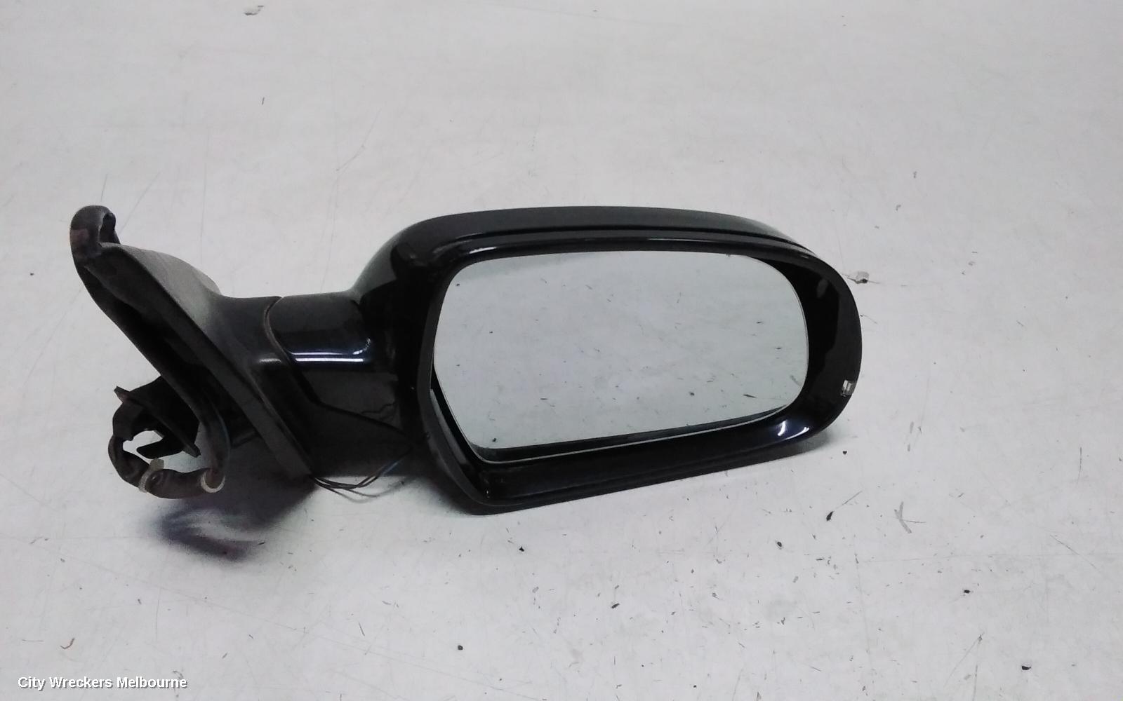 AUDI A4 RIGHT DOOR MIRROR, B8 8K, A4, POWER FOLD, NO LANE CHANGE ASSIST TYPE, 05/2009 - 09/2015 - Image 1