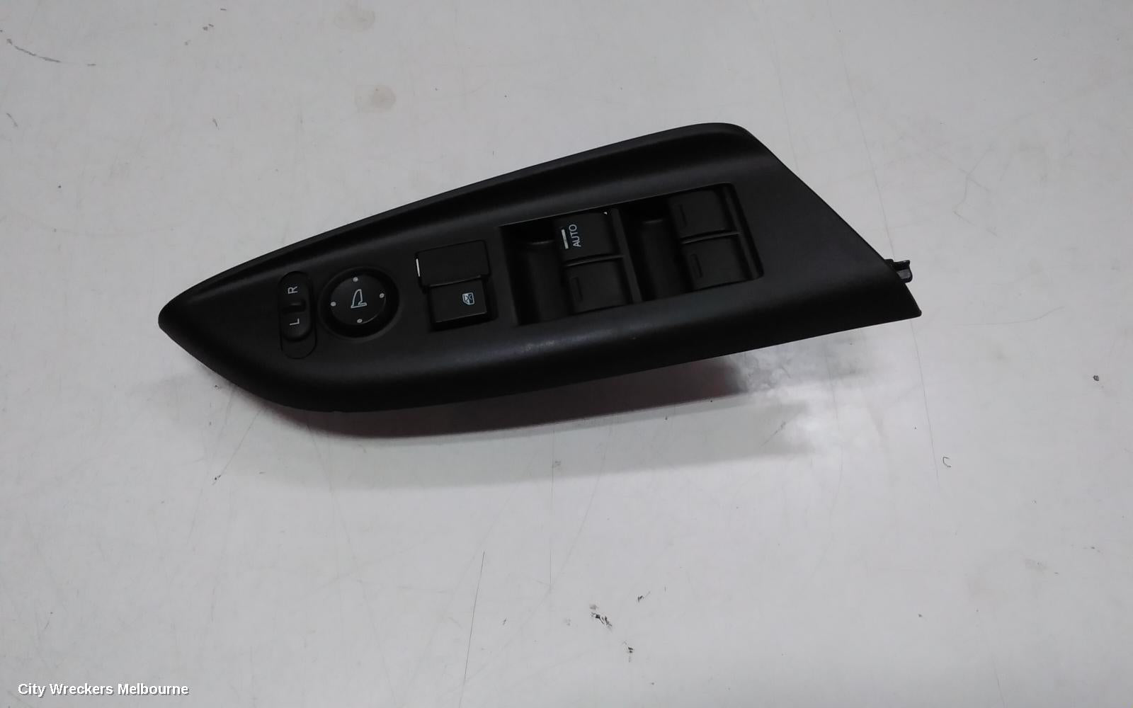 HONDA JAZZ PWR DR WIND SWITCH, LH FRONT, GF/GK, VTI, 07/2014 - 12/2020 - Image 1