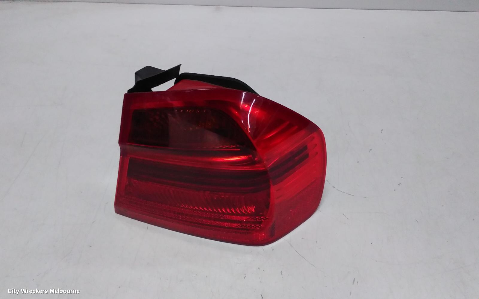 BMW 3 SERIES RIGHT TAILLIGHT, E90, SEDAN, NON LED TYPE, 03/2005 - 10/2008 - Image 1