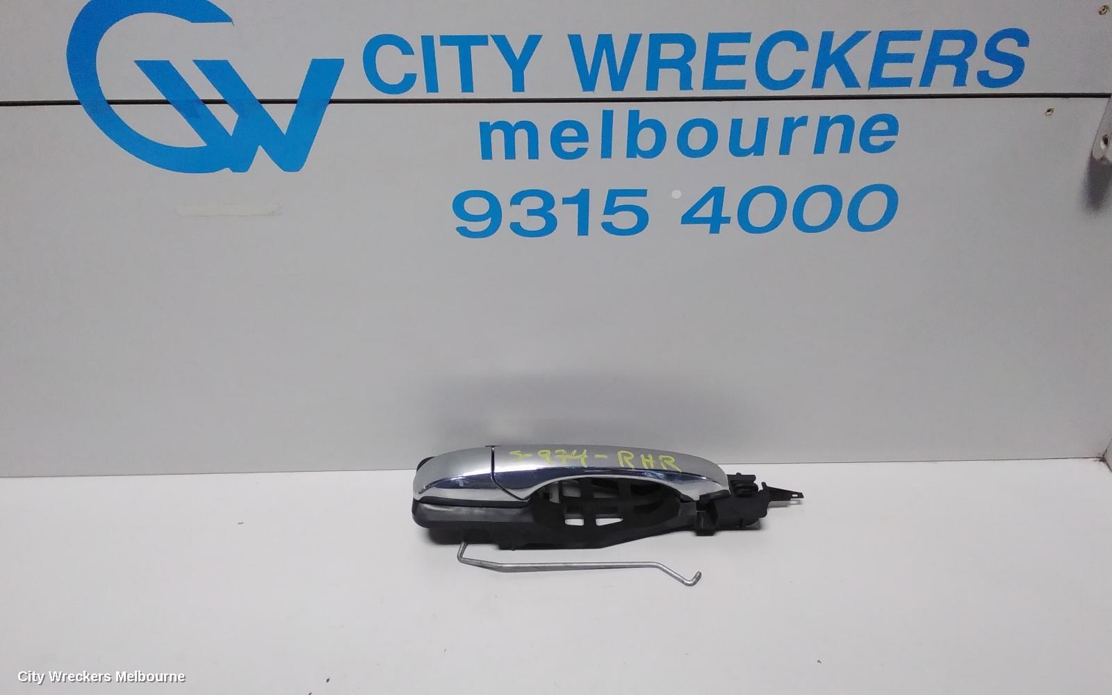 JEEP GRANDCHEROKEE DOOR HANDLE, OUTER, RH REAR, CHROME, WK, 01/2011 - 07/2021 - Image 1