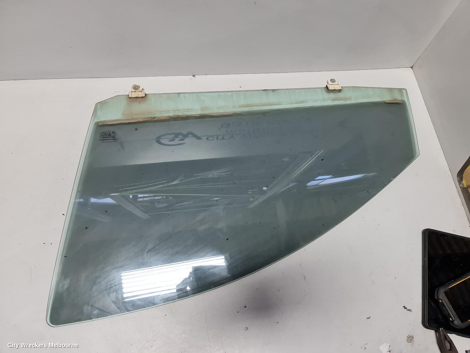 MITSUBISHI TRITON LEFT FRONT DOOR WINDOW, SINGLE/DUAL CAB, MQ, 04/2015 ONWARDS - Image 2