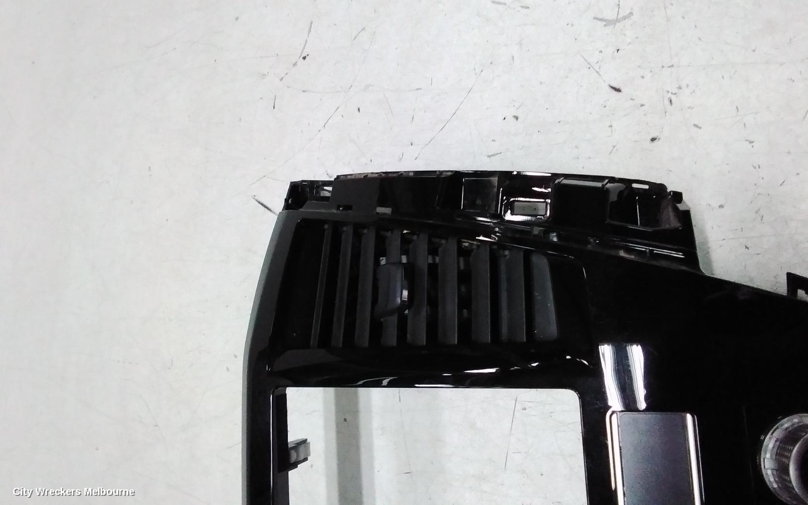 MITSUBISHI PAJERO HEATER/AC CONTROLS, QF, FRONT, DUAL ZONE TYPE, PAJERO SPORT, 11/2019 ONWARDS - Image 2