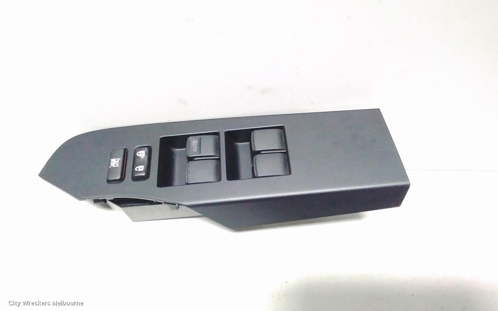 TOYOTA COROLLA PWR DR WIND SWITCH, RH FRONT (MASTER SWITCH), ZRE182R, HATCH, STANDARD, 03/2015 - 06/2018 - Image 2