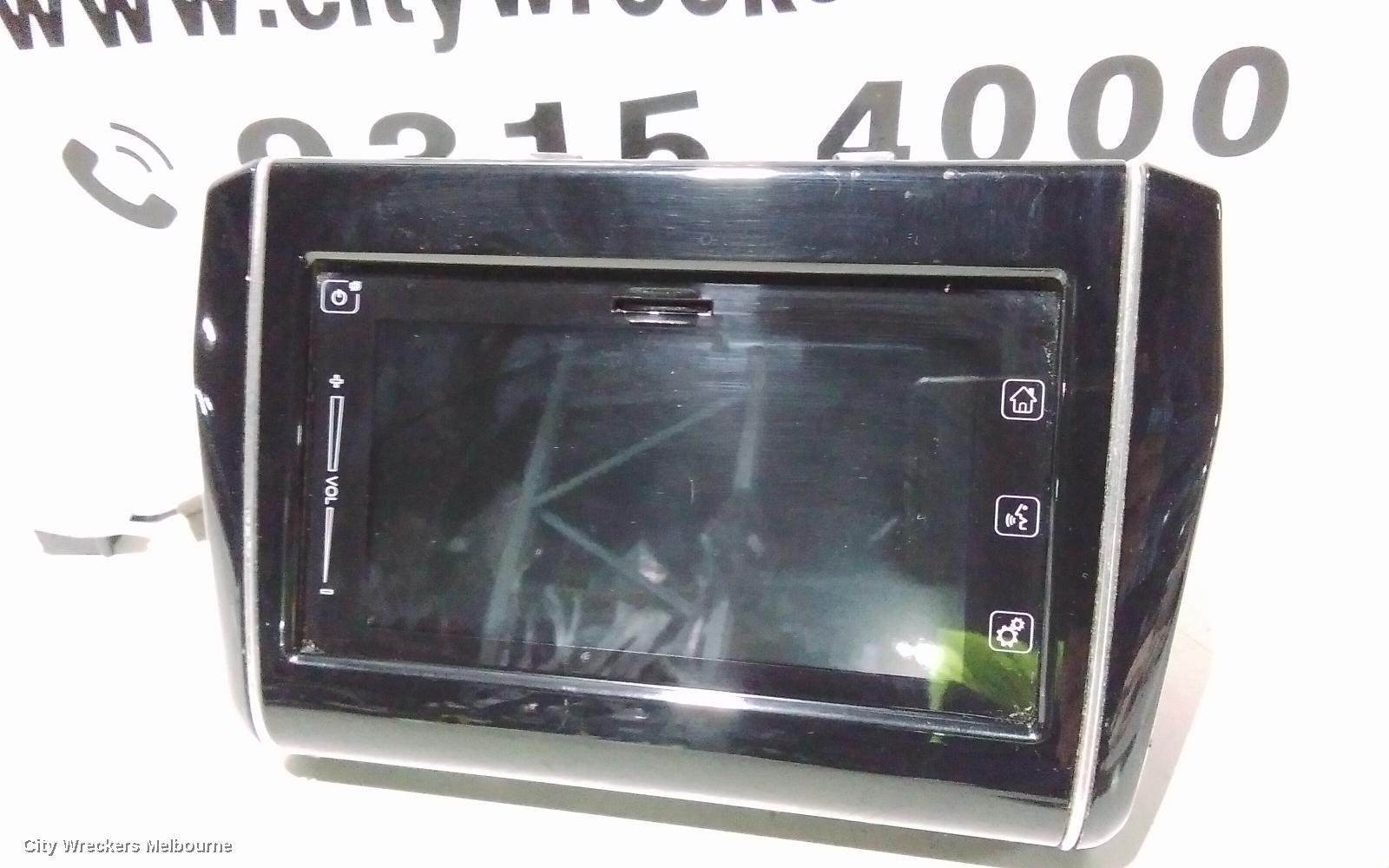 SUZUKI SWIFT RADIO/CD/DVD/SAT/TV, HEAD UNIT, W/ DISPLAY UNIT, 7IN TOUCHSCREEN, NON BLUETOOTH TYPE, AZ, 04/2017 ONWARDS - Image 2