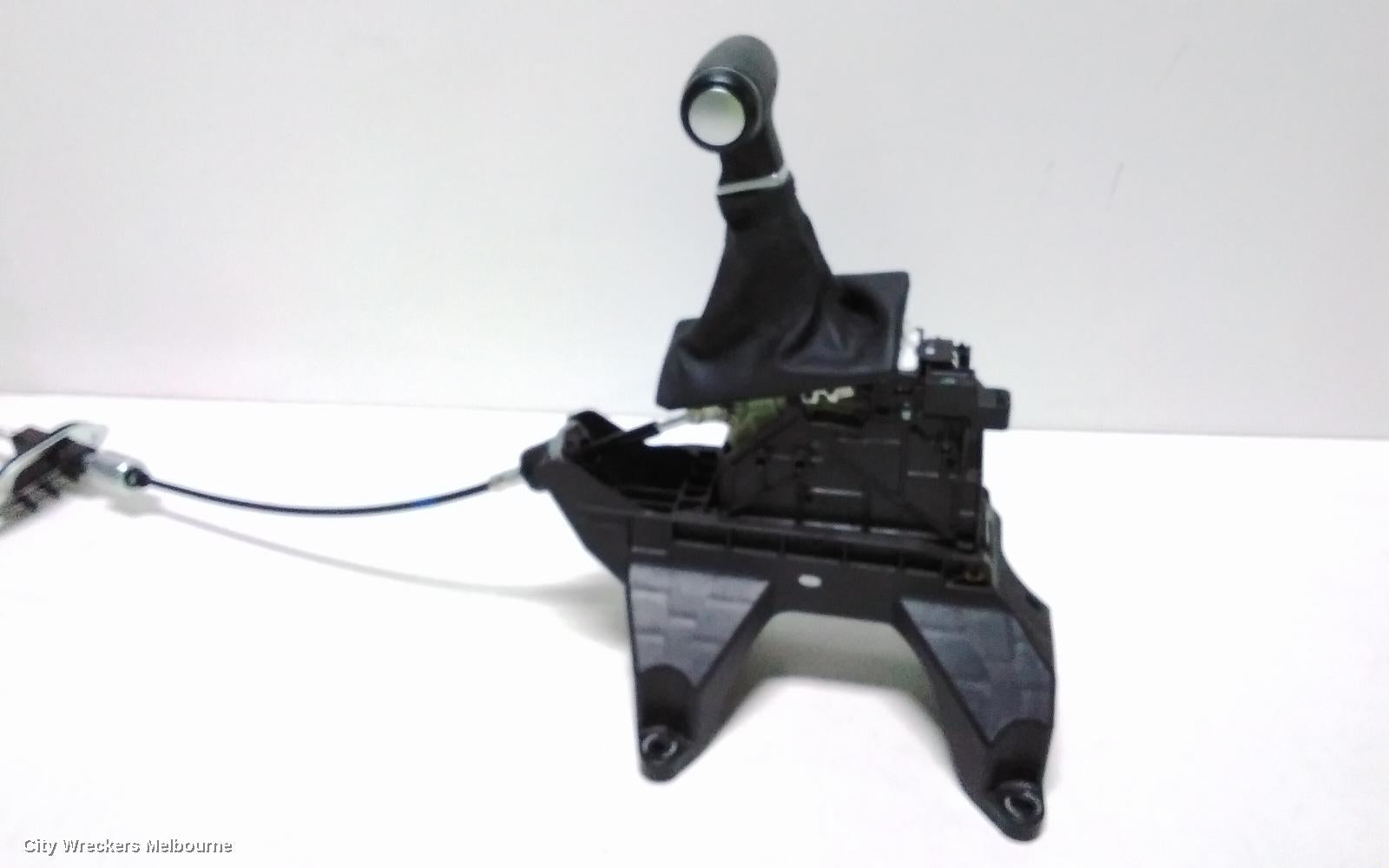 KIA SPORTAGE GEAR STICK/SHIFTER, NQ5, 09/2021 ONWARDS - Image 2