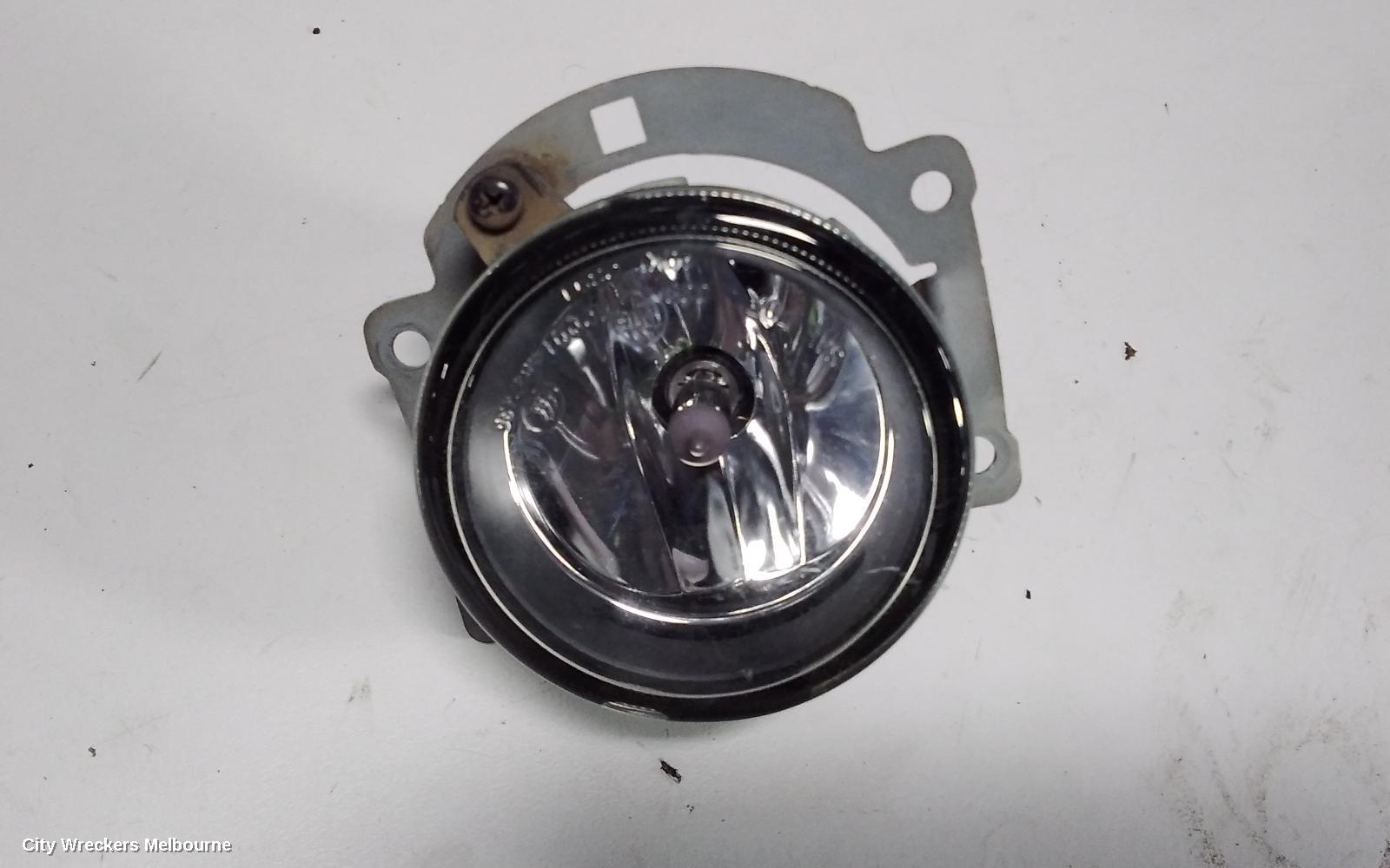 MITSUBISHI OUTLANDER LEFT INDICATOR/FOG/SIDE, BUMPER FOGLAMP, ZG, 11/2006 - 09/2009 - Image 1