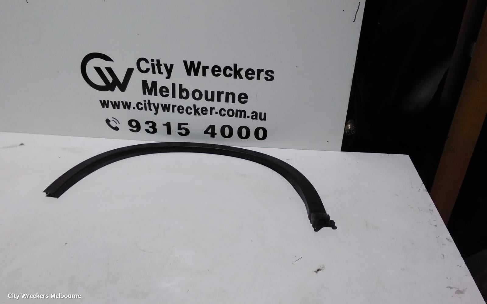 SUZUKI VITARA WHEEL ARCH FLARE, VITARA, LY (VIN TSM), RH FRONT, 06/2015 ONWARDS - Image 1